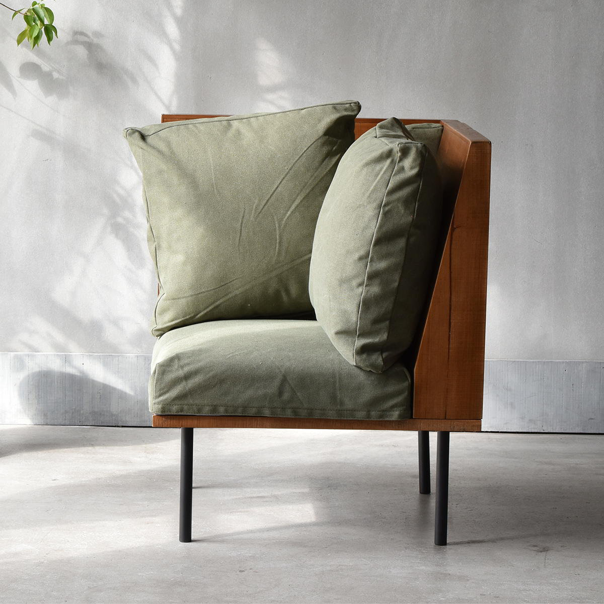 ソファ 1人掛け L字角ソファ 幅66cm 組み合わせ infinite ( ソファー 脚 取り外し チェア ローソファ コンパクト 木製 天然木 リビングソファ 省スペース ファブリック カバー ダイニングソファ 連結 レイアウト おしゃれ ) 【コーデュロイグリーン】 コーデュロイグリーン