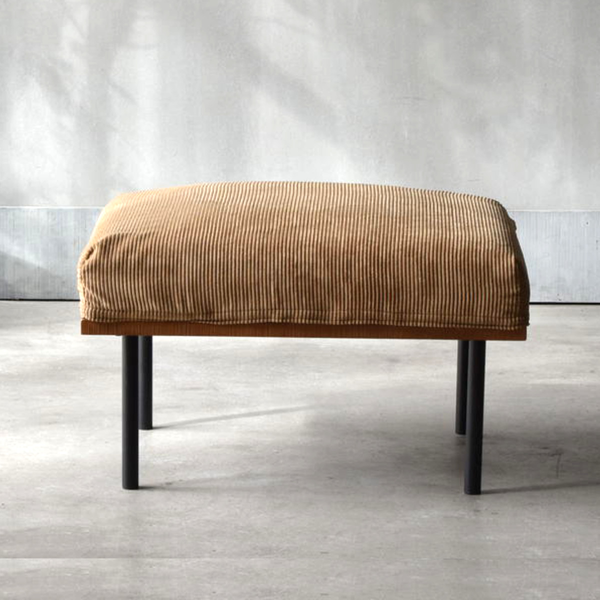 オットマン 座面高42cm スツール 組み合わせ infinite ( ソファ 足置き 脚 取り外し チェア ローソファ コンパクト 木製 天然木 リビングソファ ファブリック カバー ダイニングソファ 連結 レイアウト おしゃれ ) 【キャンバスベージュ】 キャンバスベージュ