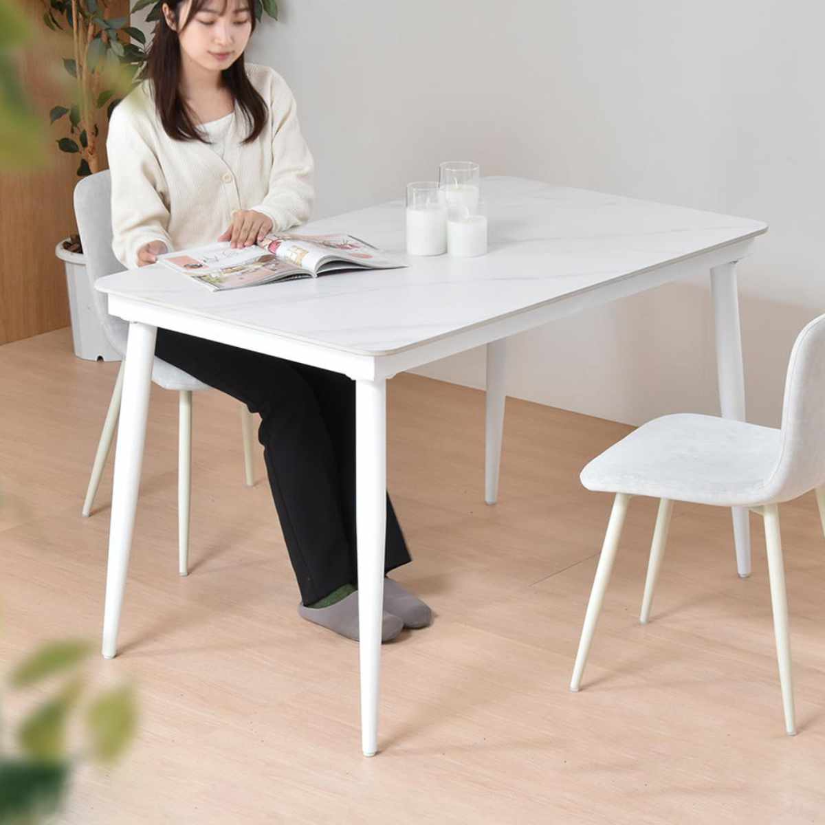 ダイニングテーブル 幅120cm セラミック天板 LUCY ( テーブル 食卓テーブル 長方形 2人用 4人用 机 セラミック デスク ワークデスク 熱に強い 傷に強い おしゃれ ダイニング 食卓 パソコンデスク 作業台 奥行69cm ) 【ライトグレー】 ライトグレー