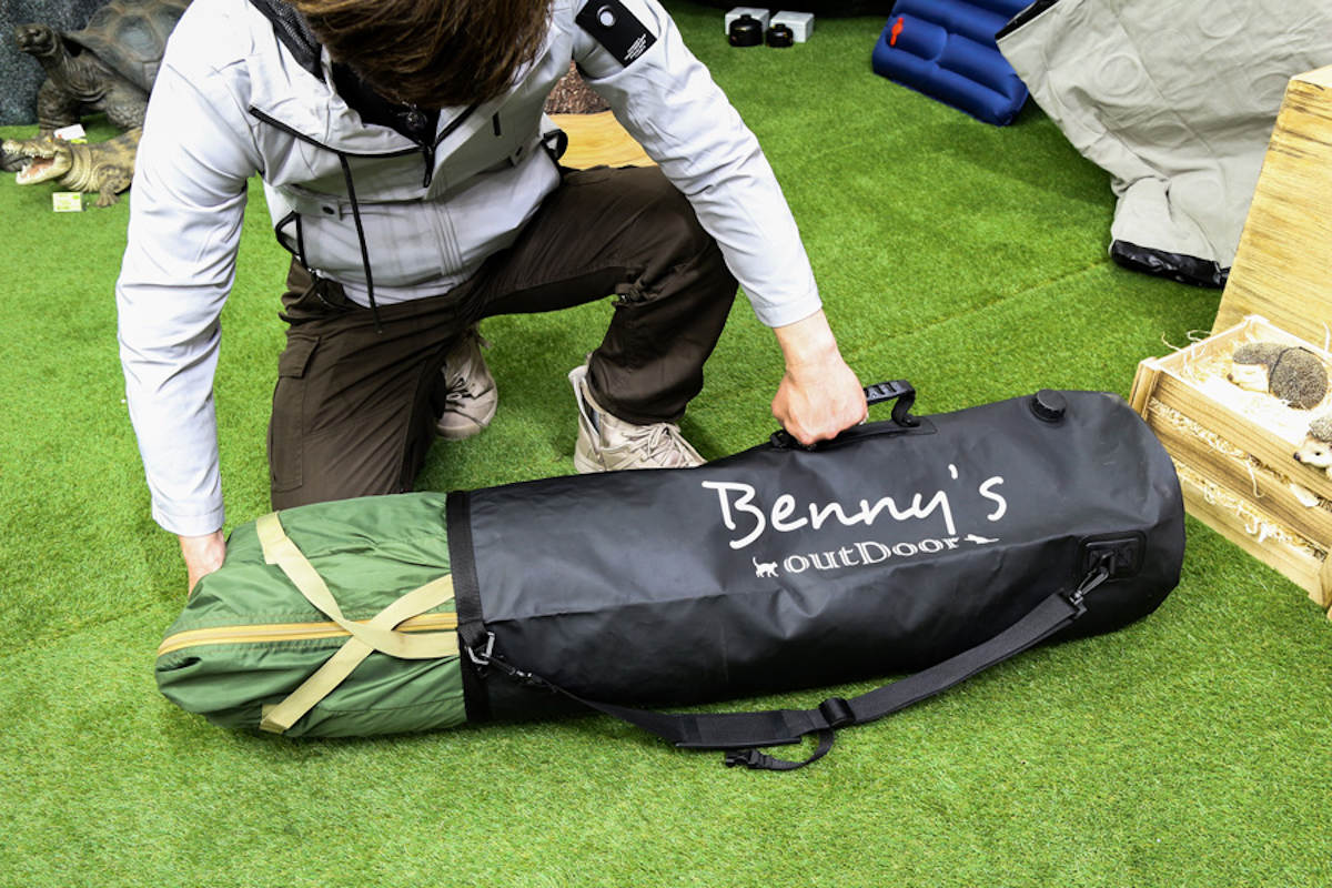 緑 トラベルバッグ 大容量 リュック 折りたたみバッグ 防災用 非常用 持出袋 お見舞い - 旅行かばん・小分けバッグ
