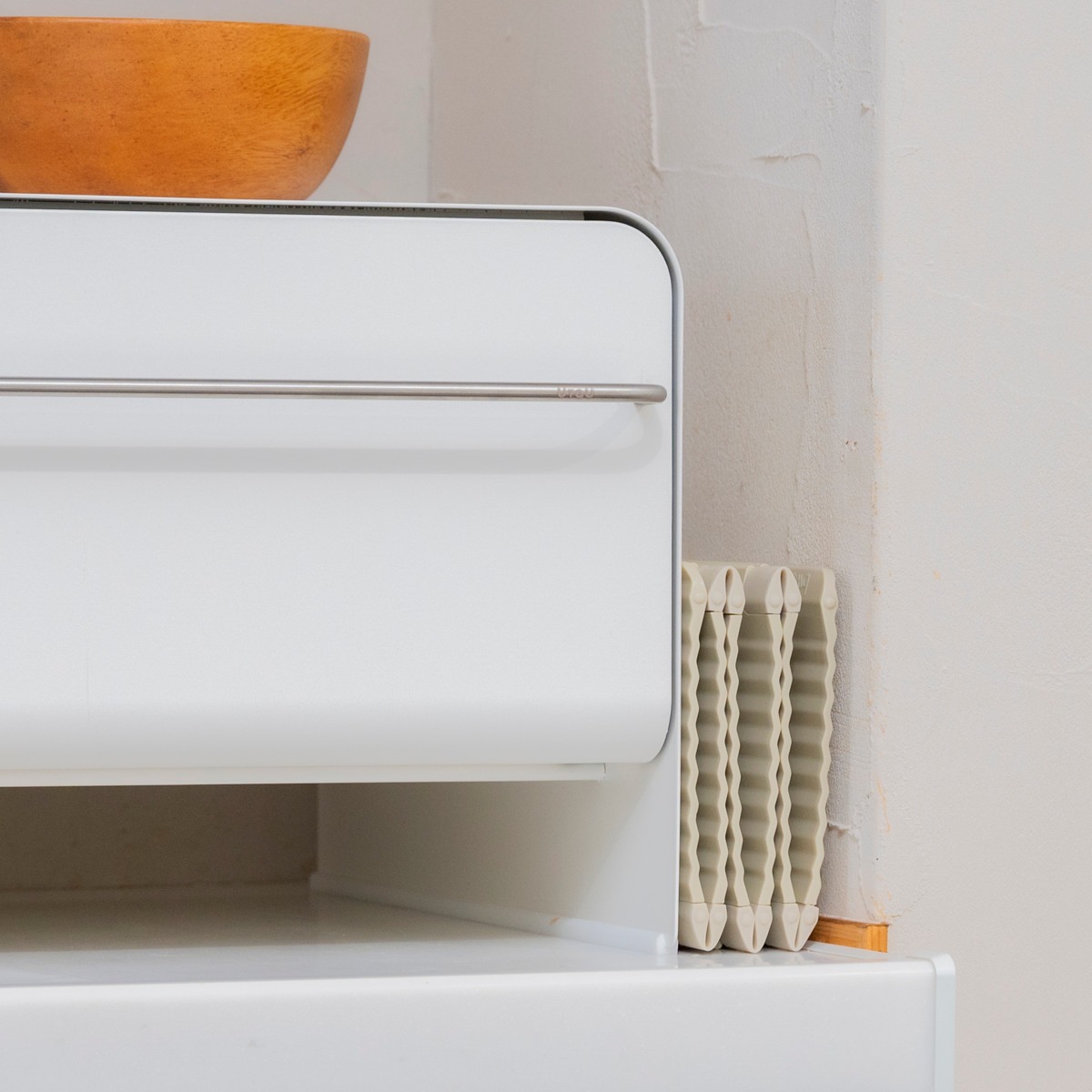 ビーワーススタイル すっきり暮らす 油はねガード IH専用 パネル 6枚タイプ ( レンジガード 油はね 防止 折りたたみ コンパクト IH 使うときだけ 食洗機対応 レンジパネル 油ハネガード IHコンロ用 揚げ物 ) 【ベージュ】 ベージュ