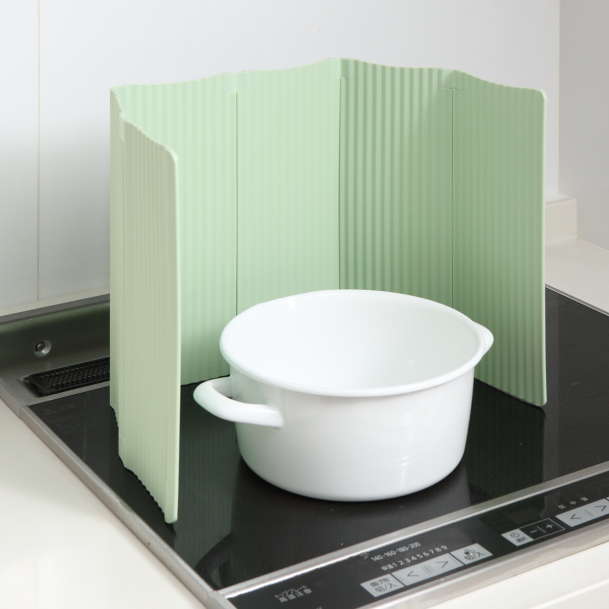 ビーワーススタイル すっきり暮らす 油はねガード IH専用 パネル 6枚タイプ ( レンジガード 油はね 防止 折りたたみ コンパクト IH 使うときだけ 食洗機対応 レンジパネル 油ハネガード IHコンロ用 揚げ物 ) 【ベージュ】 ベージュ