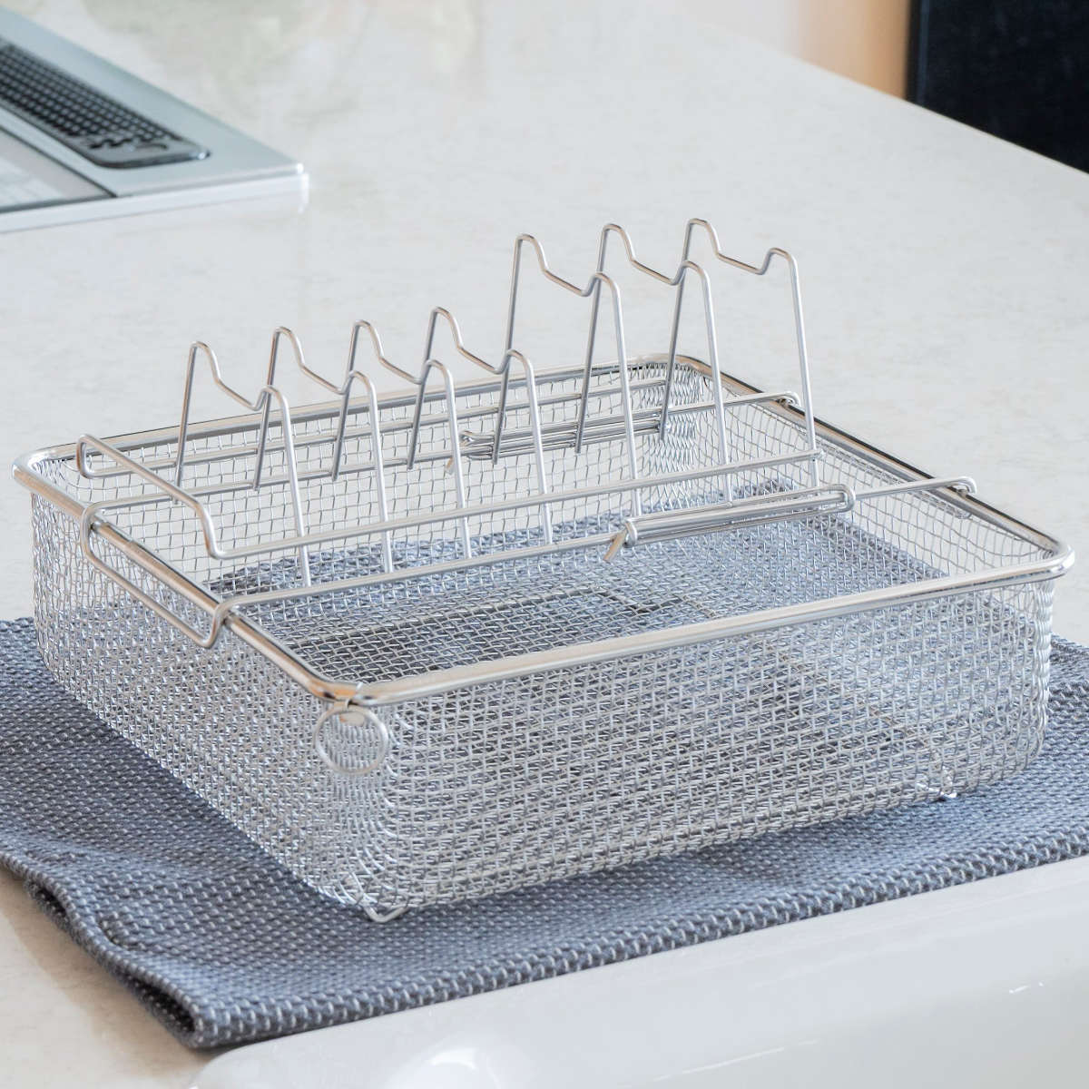 ビーワーススタイル すっきり暮らす ディッシュラック ( 水切り 伸縮 ラック 皿立て 水切りトレー 水切りかご ステンレス 日本製 燕三条 食洗機対応 お皿 7枚 まな板 まな板スタンド コンパクト おしゃれ )