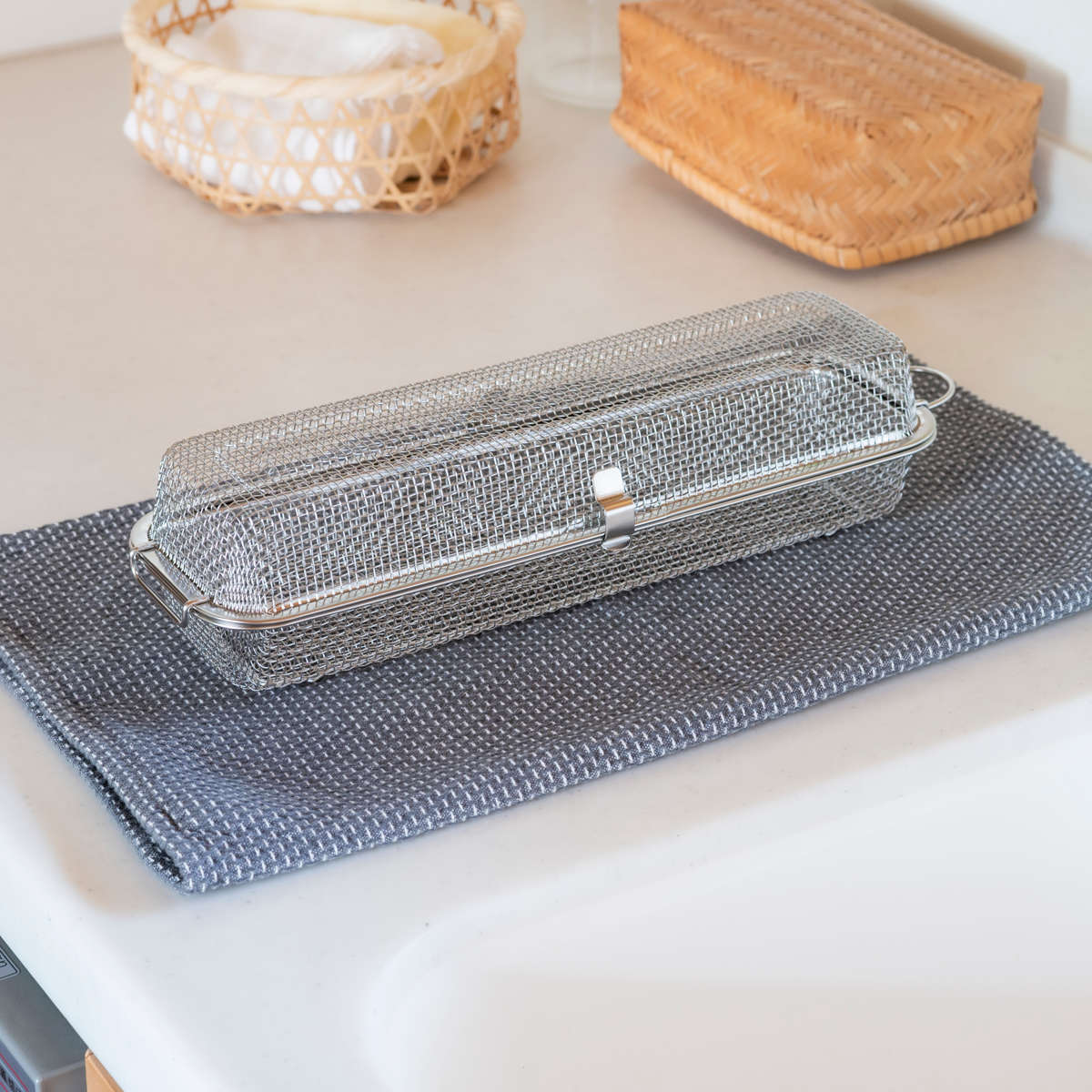 ビーワーススタイル すっきり暮らす 食洗機カゴ ロングタイプ ( 食洗機 かご 水切り 食洗機用小物カゴ 日本製 オールステンレス メッシュかご 小物洗い お弁当用品 カトラリー 水筒パッキン ピック シリコンカップ バラン ざる )