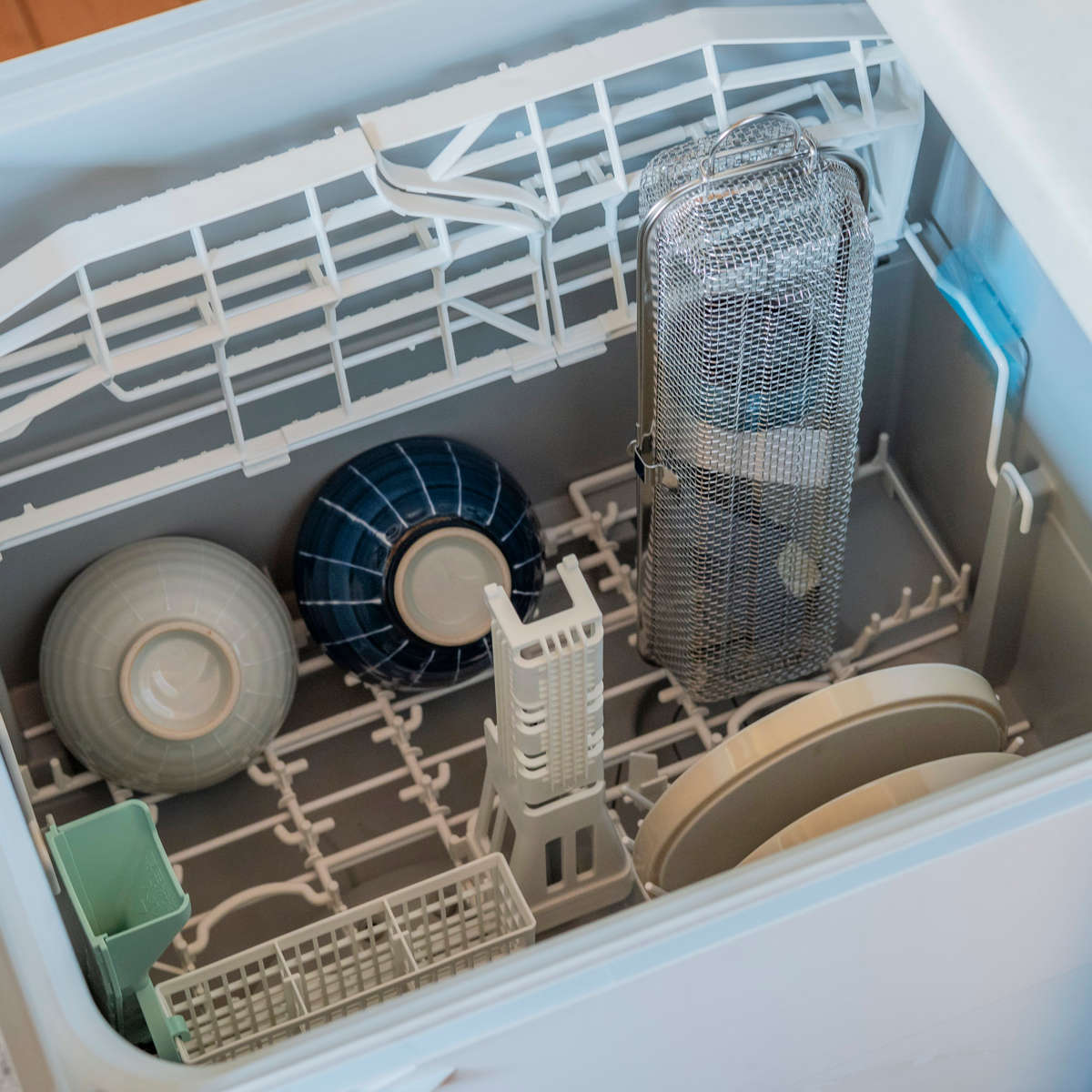 ビーワーススタイル すっきり暮らす 食洗機カゴ ロングタイプ ( 食洗機 かご 水切り 食洗機用小物カゴ 日本製 オールステンレス メッシュかご 小物洗い お弁当用品 カトラリー 水筒パッキン ピック シリコンカップ バラン ざる )