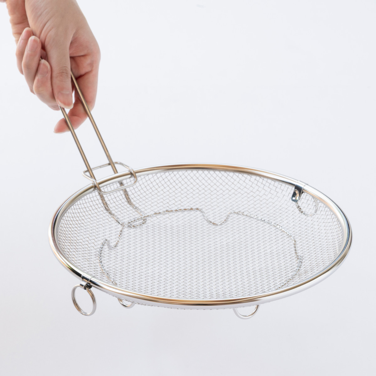 ビーワーススタイル すっきり暮らす盆ざる 22cm 持ち上げフック付き 食洗機対応 ( 盆ざる ざる 水切りザル 丸ザル 浅型 22センチ 盛り付け 水切り 湯切り 油切り 料理 下ごしらえ ステンレス 持ち手付き ステンレス製 日本製 )