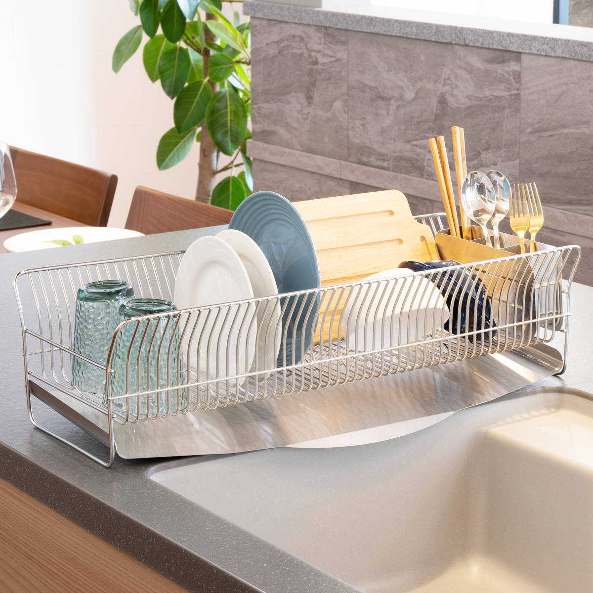 水切ラック hanauta ハナウタ 縦置き ロング カゴ&トレイ ( 水切りかご ステンレス シンク横 食器乾燥ラック 日本製 燕三条 水切り バスケット ラック 皿立て 受け皿 流れる サビにくい 丈夫 )