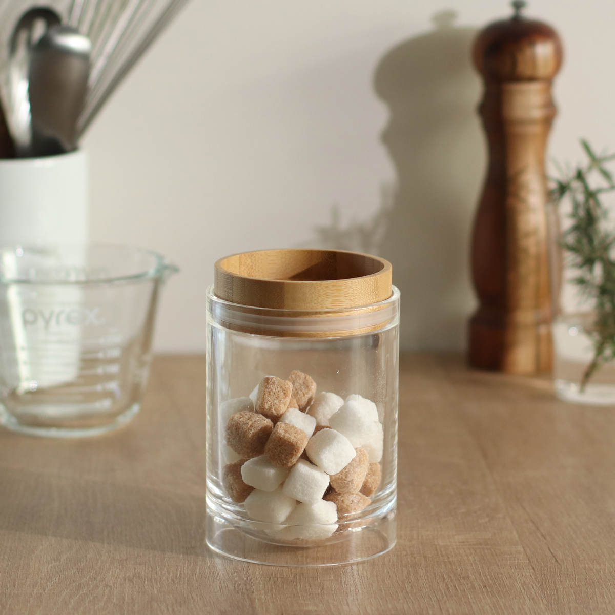 保存容器 450ml 重なるキャニスター バンブー ( キャニスター 密閉 プラスチック 0.45L 竹 保存 容器 ケース スタッキング 積み重ね ストッカー 食品保存容器 スパイスボトル フードストッカー 食品保存 丸型 シリコーン弁付き )