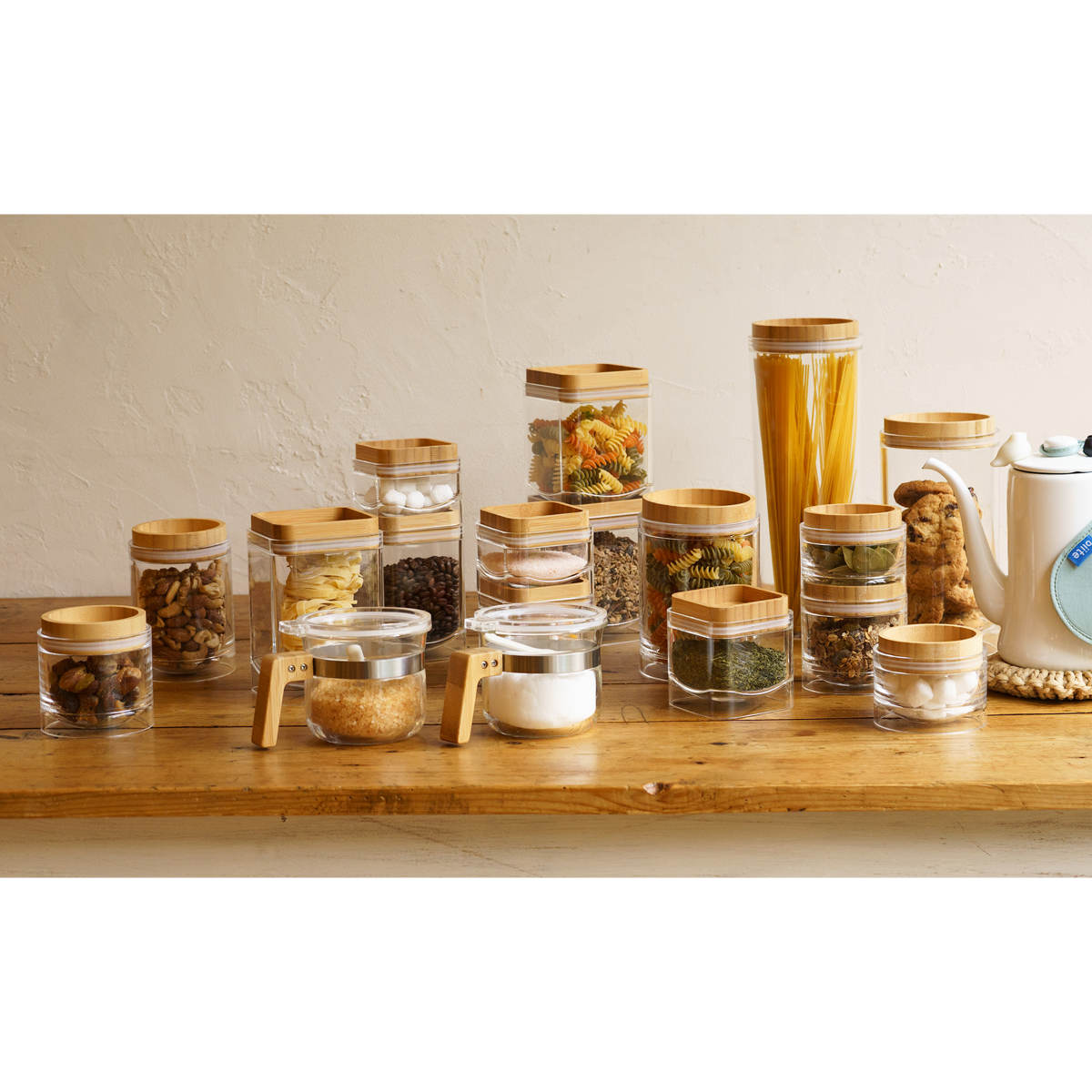 保存容器 450ml 重なるキャニスター バンブー ( キャニスター 密閉 プラスチック 0.45L 竹 保存 容器 ケース スタッキング 積み重ね ストッカー 食品保存容器 スパイスボトル フードストッカー 食品保存 丸型 シリコーン弁付き )