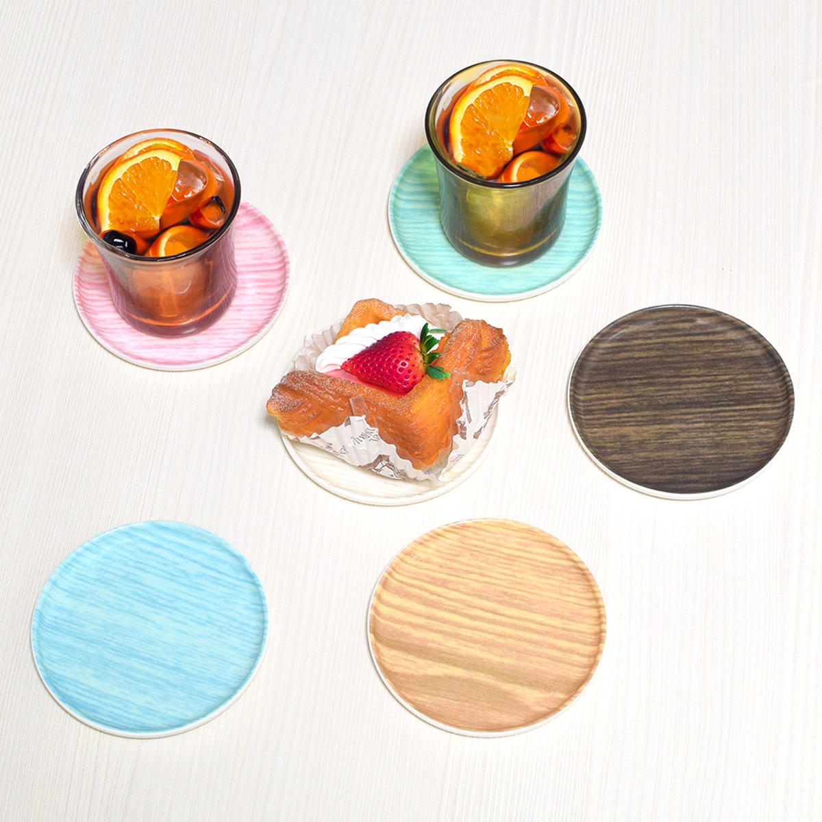 コースター HonuHonu 布張り （ 木目調 日本製 おしゃれ かわいい シンプル 丸 ラウンド 茶托 茶たく お茶用品 インテリア テーブルウェア キッチン雑貨 キッチン用品 ） 【ピンク】