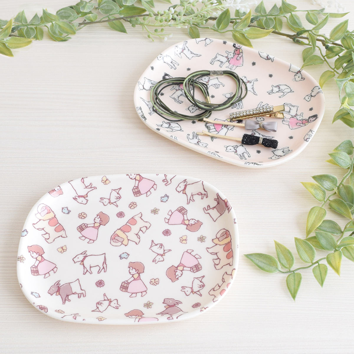 キッチントレー アルプスの少女ハイジ アクセサリートレイ （ キャラクター トレー トレイ キッチントレイ 小物置き 日本製 かわいい おしゃれ ） 【B】