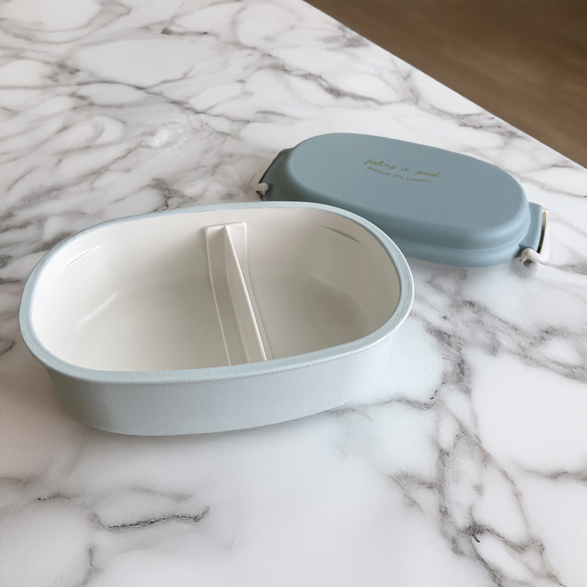 弁当箱 600ml FIG 塗1段ランチボックス ( お弁当箱 ランチボックス 食洗機対応 レンジ対応 ドーム型 1段 日本製 食洗機OK レンジOK お弁当 弁当 小判型 一段 一段弁当 ドーム蓋 おしゃれ ) 【マットホワイト】 マットホワイト