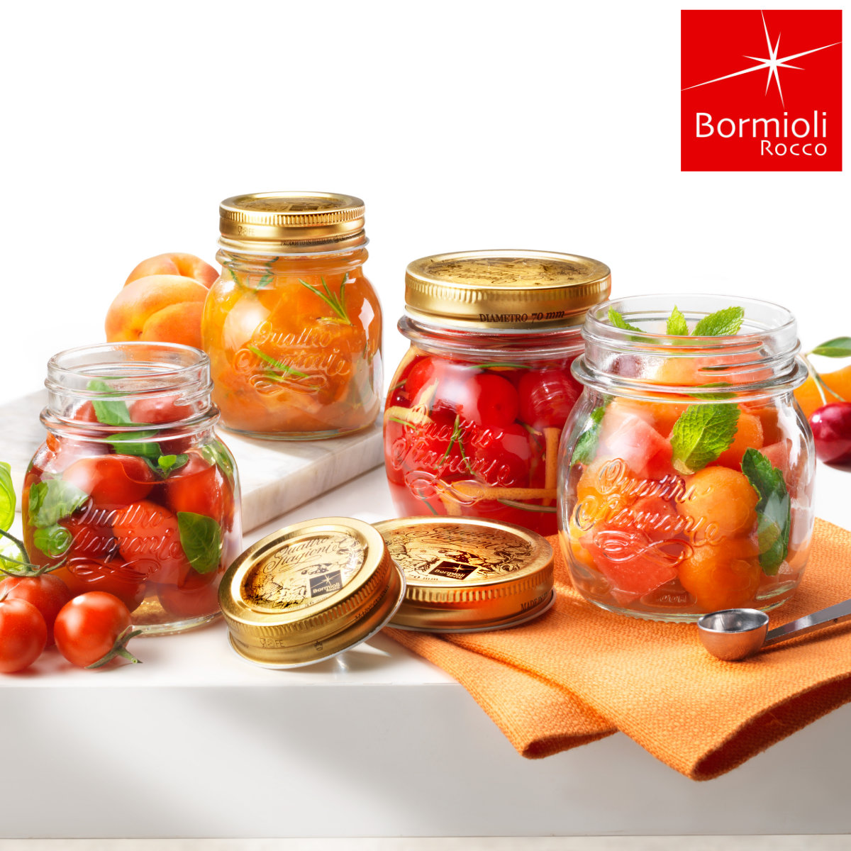 Bormioli Rocco ボルミオリ・ロッコ ガラス瓶 700ml Q.S.JAR 700cc ( ガラス 保存容器 ガラスジャー 蓋付き ガラス容器 おしゃれ 手作り ピクルス シロップ漬け 保存瓶 ふた付き はちみつ かわいい )