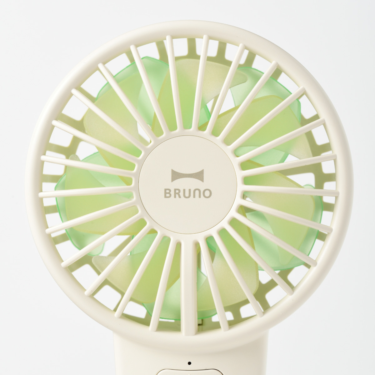 BRUNO ハンディファン コンパクト ダブルフルールファン ストラップ付き ( ブルーノ 携帯扇風機 ミニ扇風機 ショルダー 小型扇風機 卓上扇風機 スタンド付き 自立 角度 調節 クーラー 4段階風量 充電式 熱中症対策 おしゃれ ) 【マーガレットグレージュ】 マーガレットグレージュ