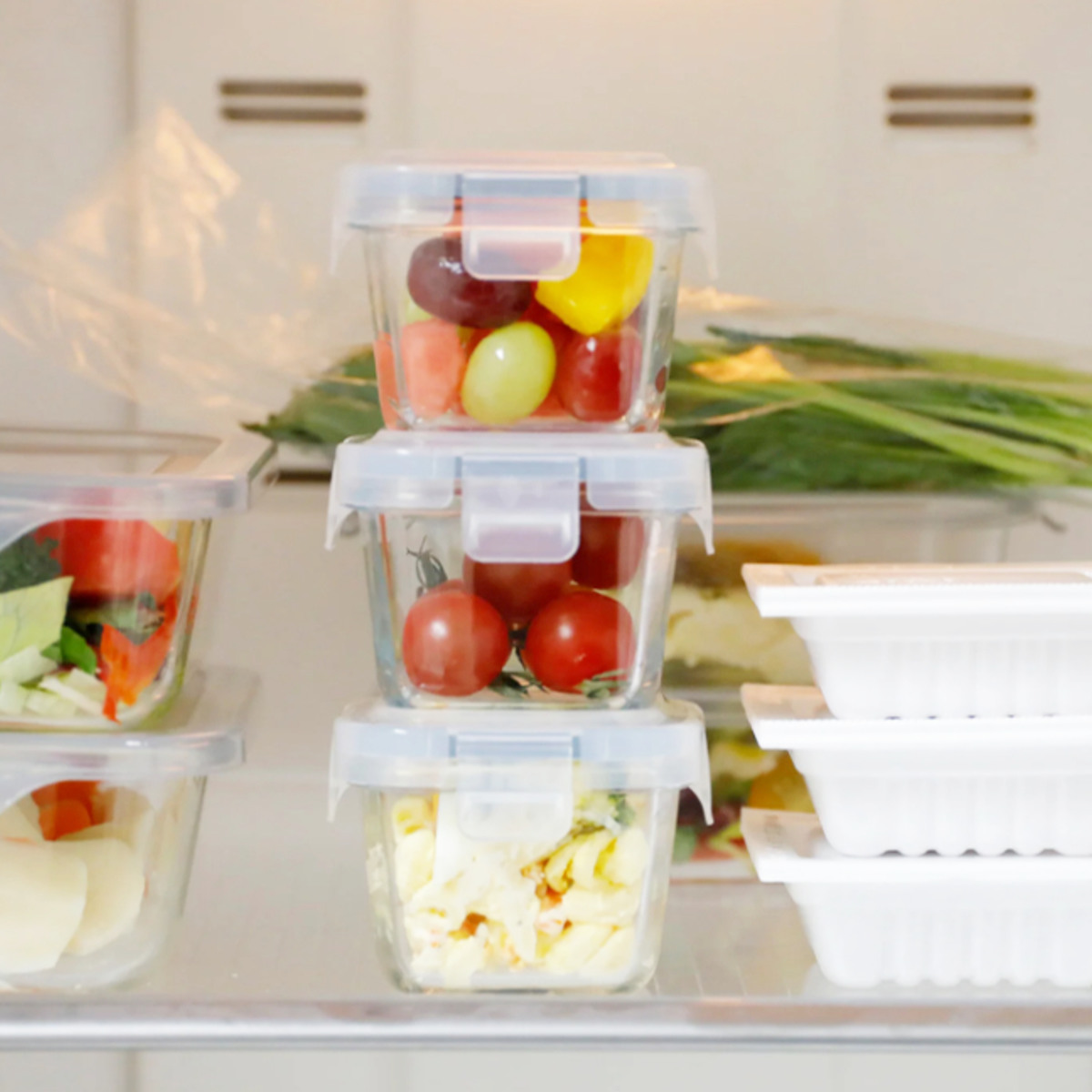 保存容器 耐熱ガラス ミニ保存容器3個組 atomico ラウンド スクエア ( アトミコ ガラス 密閉 電子レンジ対応 食洗機対応 オーブン対応 4点ロック 丸型 角型 ミニ 耐熱容器 保存 容器 ガラス容器 食品保存 積み重ね 150ml 180ml ) 【スクエア】 スクエア