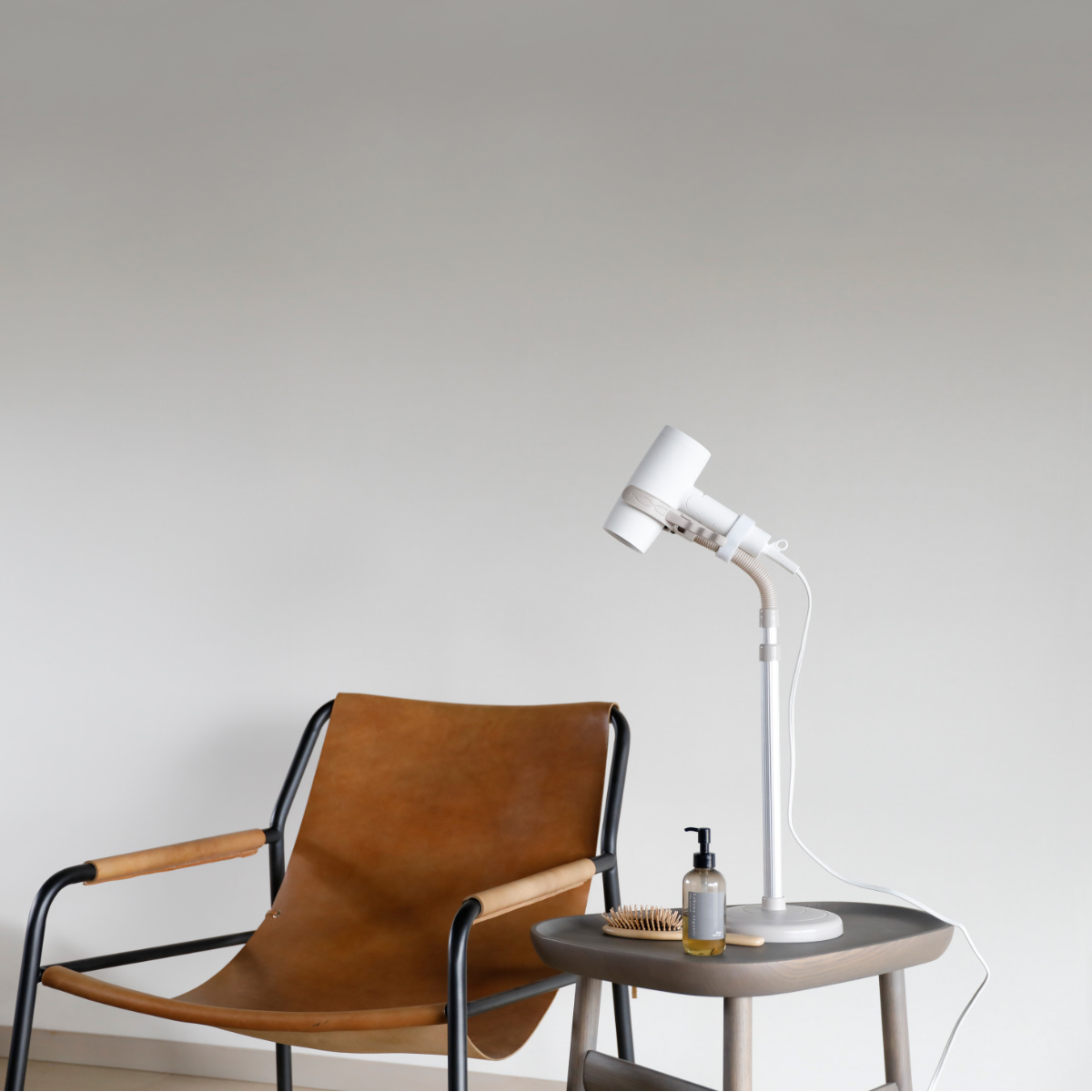 ドライヤースタンド ハンズフリードライヤースタンド ドライヤー ( ハンズフリー スタンド ドライヤーホルダー 固定 固定スタンド ホルダー 洗面用品 フリーハンド ドライヤークリップ 便利 アームスタンド 置き型 便利グッズ )