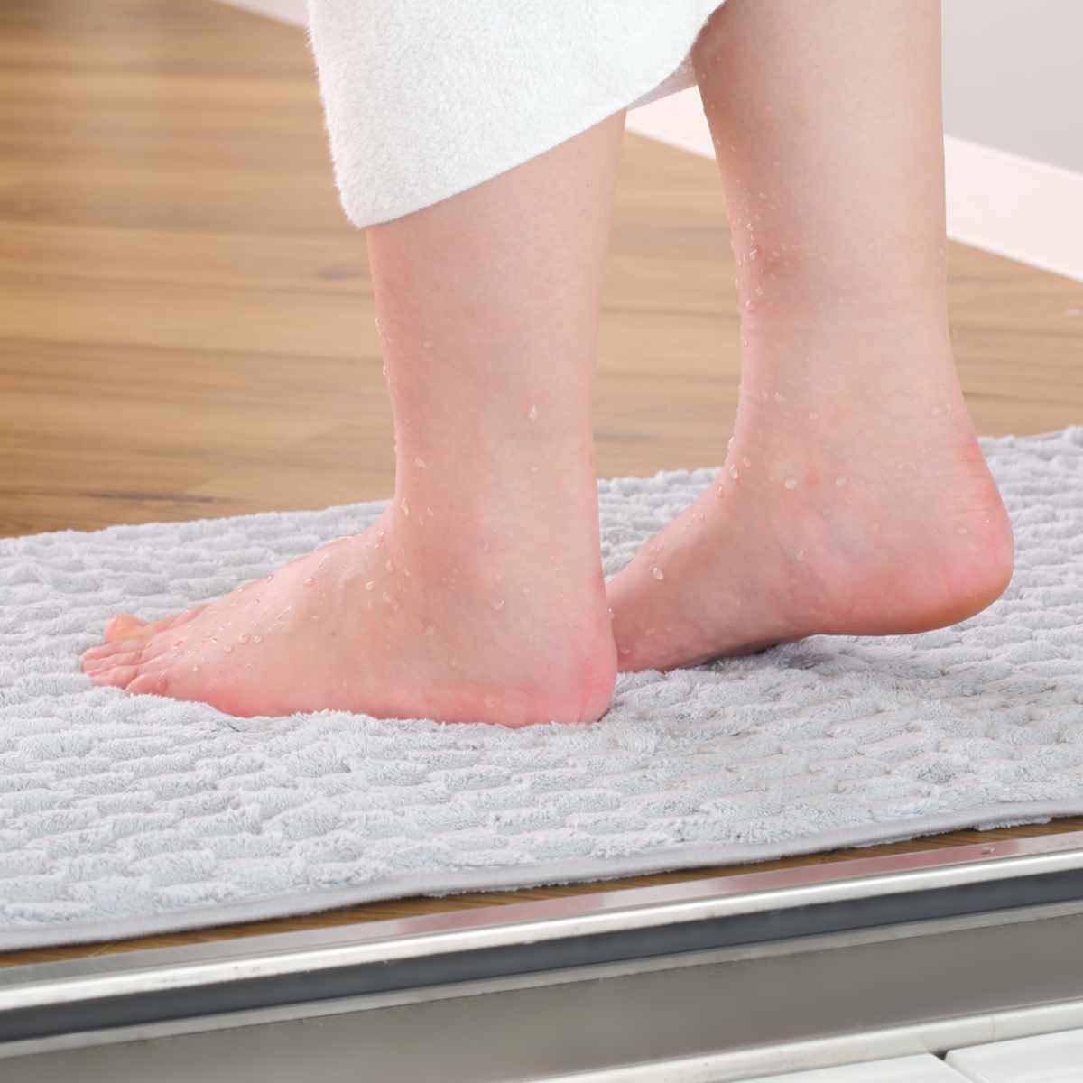 バスマット カラリポコ 40×60cm ( お風呂マット マット 足拭きマット 吸水 マイクロファイバー 両面 洗える 無地 シンプル 浴室マット 足元マット お風呂 玄関 40×60 洗濯可 おしゃれ くすみカラー ) 【ベージュ】 ベージュ