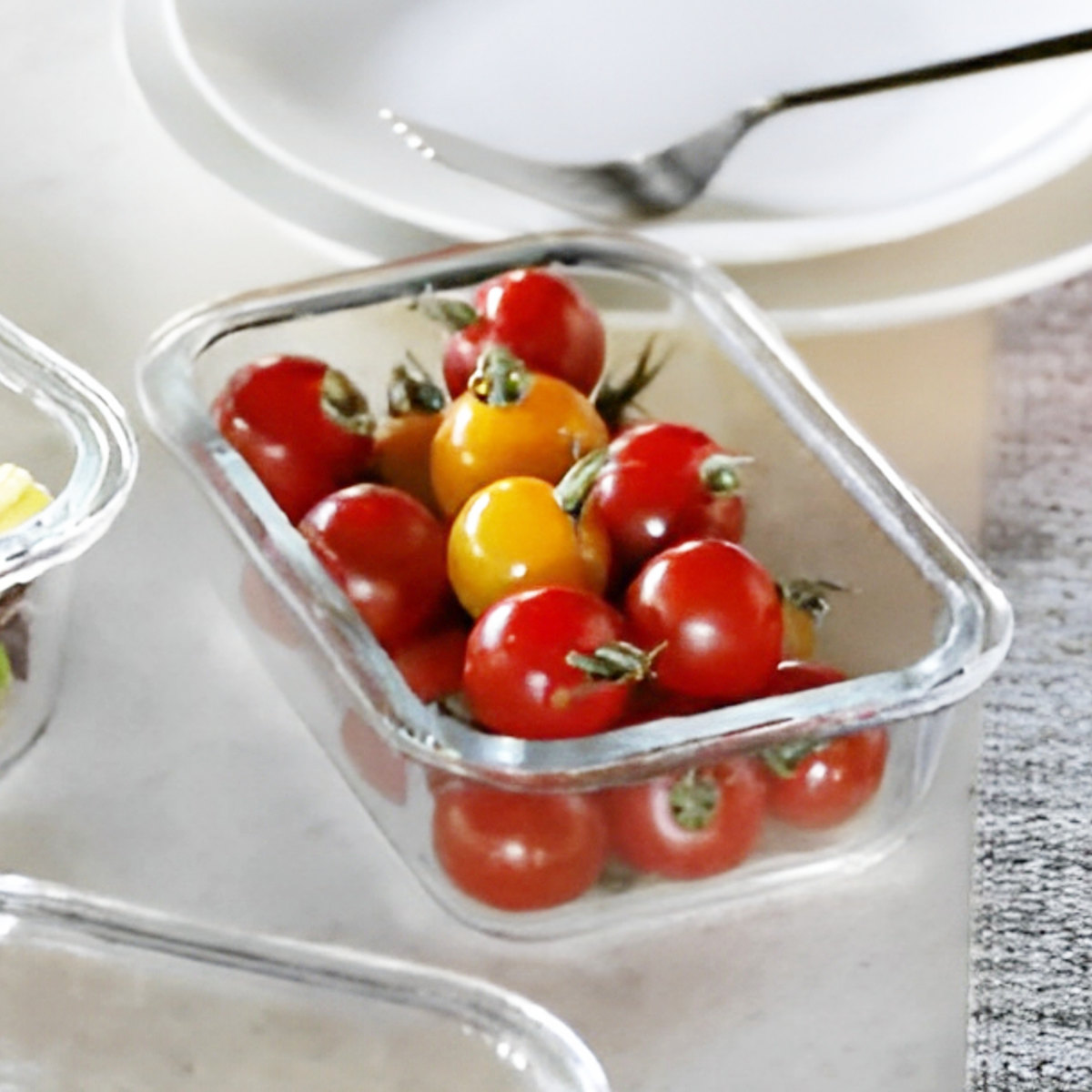 保存容器 耐熱ガラス ワンタッチ保存容器 Sサイズ 2個組 ( ガラス 密閉 食洗機対応 電子レンジ対応 オーブン対応 冷蔵 冷凍 透明 ストッカー 容器 食品保存 作り置き お弁当 鮮度保持 中身がわかる スタッキング 400ml )