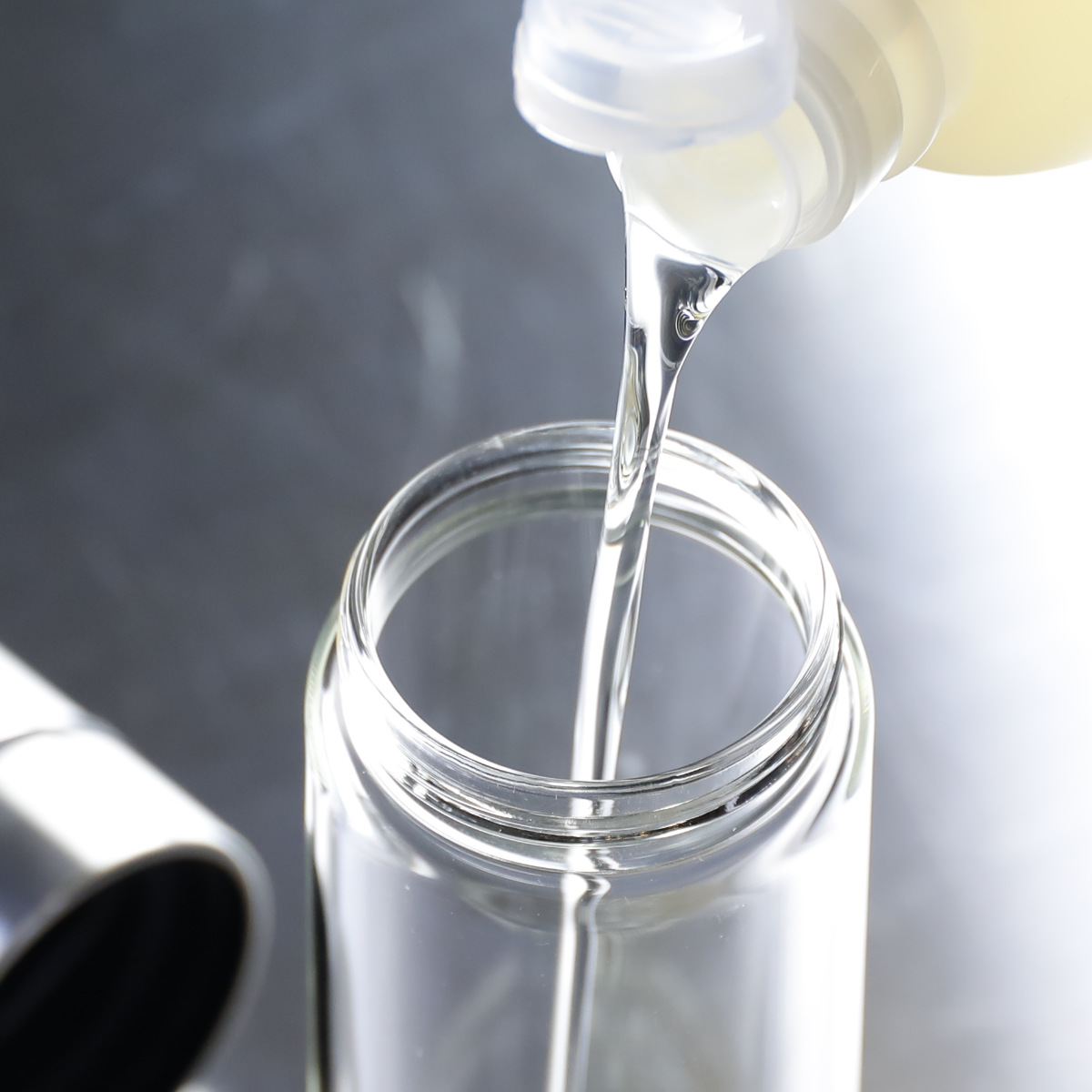 オイルボトル 300ml atomico 耐熱ガラス製 密閉オイルボトル ( 調味料ボトル 詰め替えボトル 詰替えボトル オイル差し アトミコ ステンレス M Mサイズ 300ミリリットル オイルポット 液だれしにくい ハンドル ビネガーボトル )