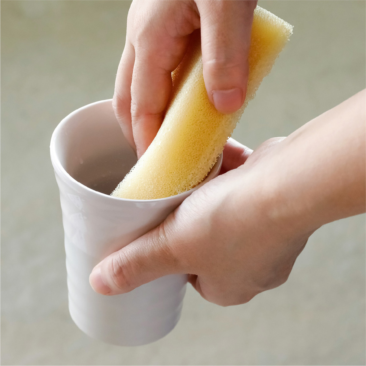 タンブラー 300ml 陶器のような保温ステンレスタンブラー300 ゆらぎ ( 保温 保冷 ステンレス コップ 真空二重構造 おしゃれ シンプル セラミック 陶器風 ) 【グレー】 グレー