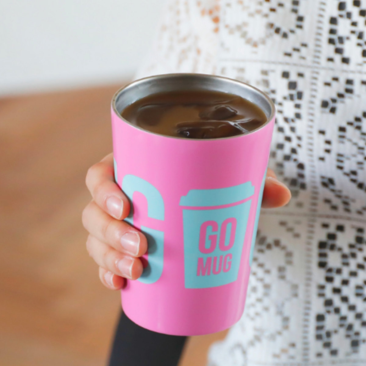 タンブラー 460ml GOMUG NEON ICE ( 保温 保冷 ステンレス コップ 蓋付き ストロー対応 コンビニ コーヒー カップ カバー おしゃれ かわいい カラフル ロゴ ) 【パープル】 パープル