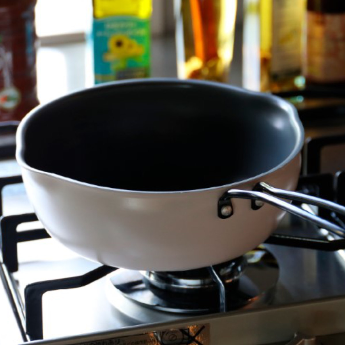 フライパン 20cm IH対応 copan Aggta メモリ付き揚げ物フライパン ( ガス火 IH ih オール熱源対応対応 片手鍋 ソースパン 小鍋 片手なべ 両口鍋 20センチ 調理器具 揚げ物 多機能 マルチパン お手入れ簡単 左利き メモリ付き )