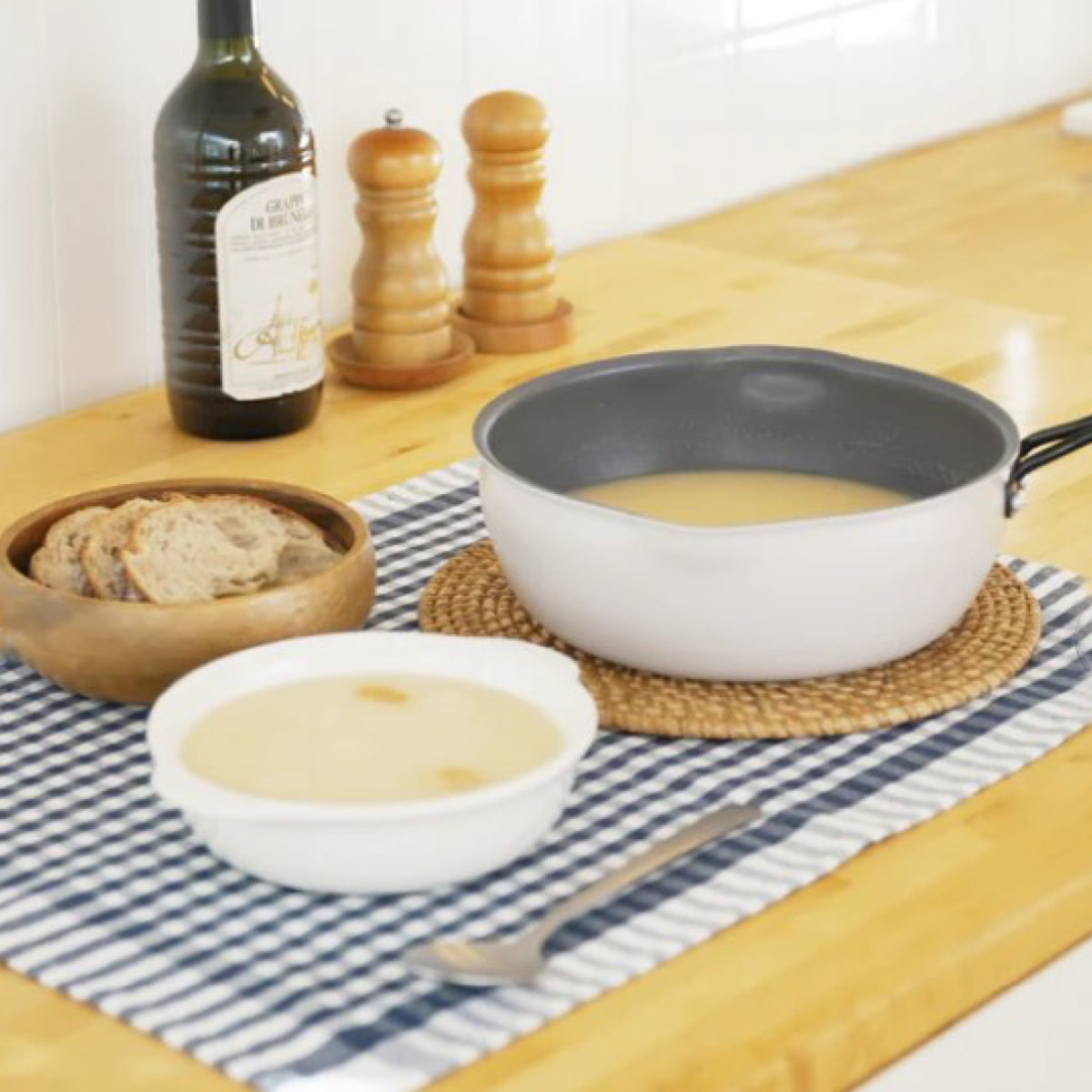 フライパン 20cm IH対応 copan Aggta メモリ付き揚げ物フライパン ( ガス火 IH ih オール熱源対応対応 片手鍋 ソースパン 小鍋 片手なべ 両口鍋 20センチ 調理器具 揚げ物 多機能 マルチパン お手入れ簡単 左利き メモリ付き )