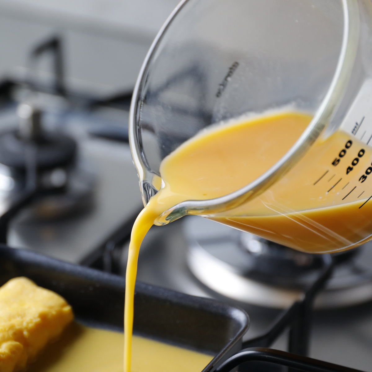 計量カップ atomico 250ml Sサイズ 耐熱ガラス 取っ手付き ( アトミコ 計量コップ メジャーカップ 計量器具 目盛り付き 食洗機対応 電子レンジ対応 冷凍対応 オーブン対応 メモリ 耐熱 ガラス製 注ぎ口付き 製菓道具 お菓子作り )