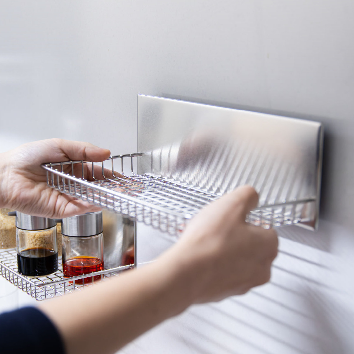 調味料スタンド マグネット atomico 調味料ラック ( アトミコ スパイスラック キッチン収納 壁面収納 ステンレス 磁石 調味料 スパイス収納 棚 壁 冷蔵庫横 キッチン用品 )