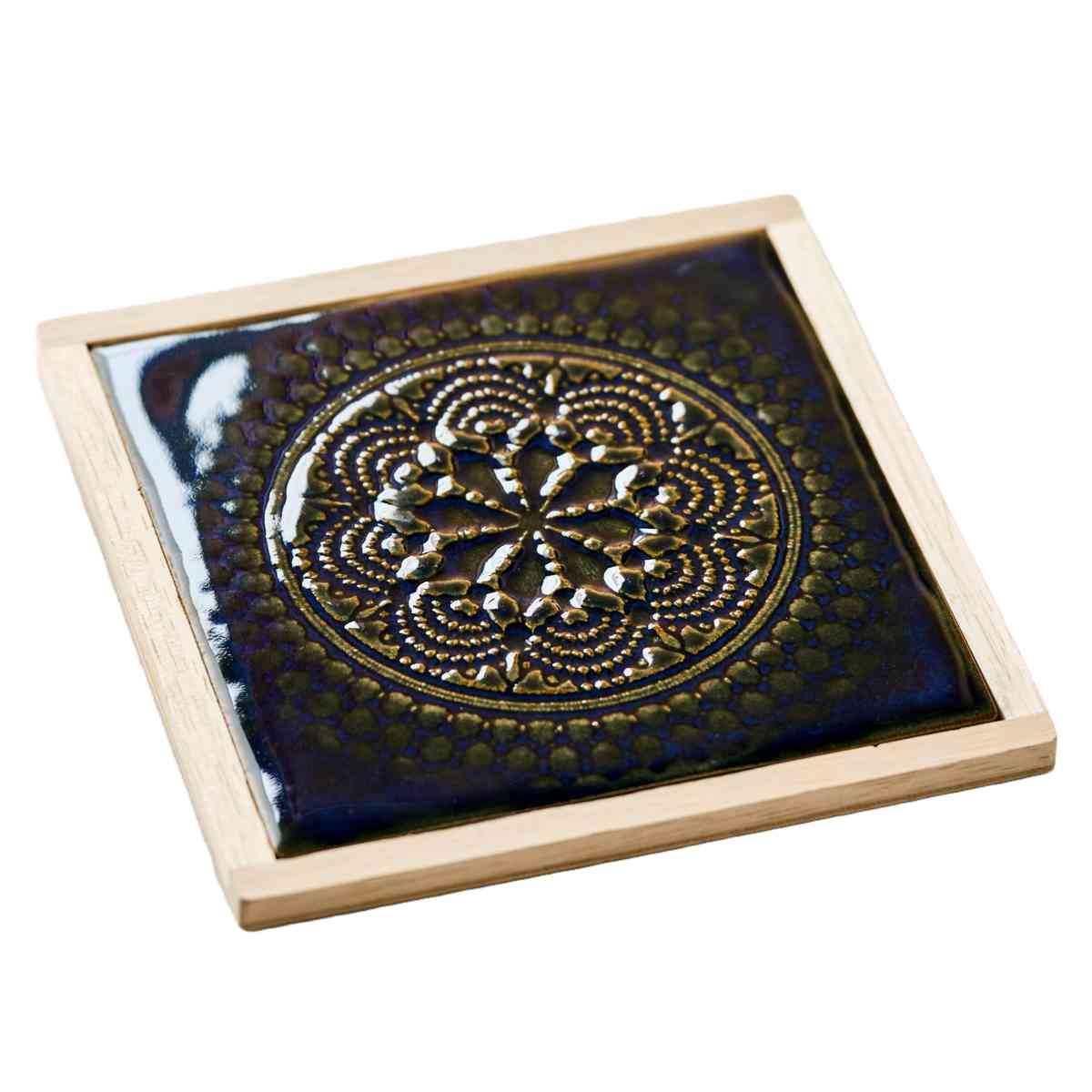 鍋敷き マンダラ鍋敷き 曼荼羅 ( 鍋敷 磁器 美濃焼 タイル なべ敷き なべしき 鍋しき 日本製 トリベット 鍋 スキレット 急須 ティーポット 置き トレイ トレー 卓上 おしゃれ ) 【グリーン】 グリーン