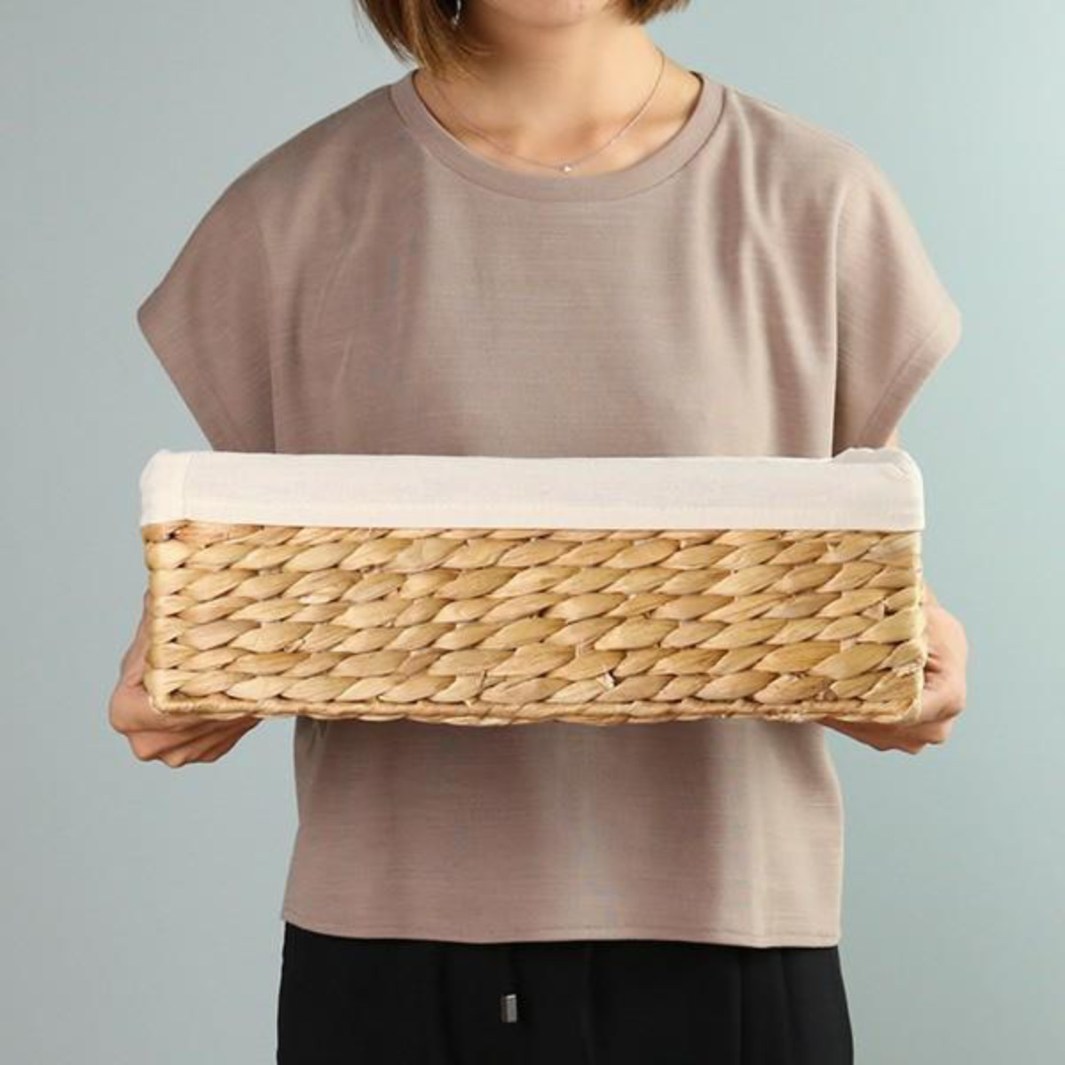 収納ボックス バスケット 内布 約 幅36×奥行26×高さ12cm かご ウォーターヒヤシンス ( 収納ケース 小物収納 収納 卓上 小物 カゴ 積み重ね スタッキング 卓上収納 インナーボックス 棚上収納 布付き 自然素材 ナチュラル 籠 ) 【ナチュラル】 ナチュラル