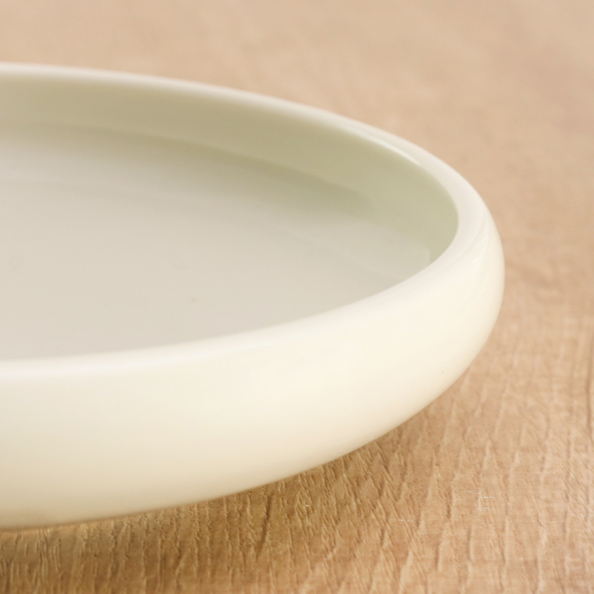 プレート Bread&Rice 食べやすい器 L ( 20.4cm 電子レンジ対応 食洗機対応 磁器 美濃焼 日本製 丸 ラウンド 深皿 お皿 皿 食器 おしゃれ シンプル かわいい 北欧 北欧風 カフェ ) 【キナリ】 キナリ