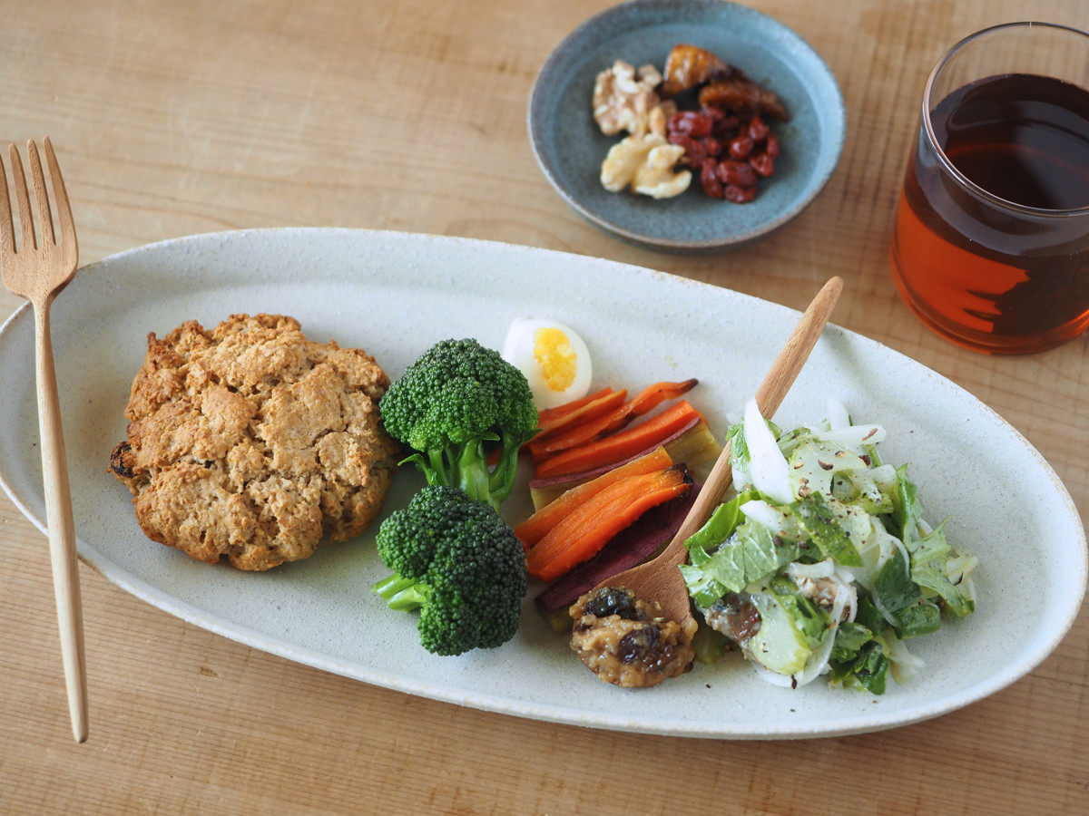 皿 Bread&Rice 盛りやすい器 長皿 M ( 24.7cm 電子レンジ対応 食洗機対応 美濃焼 日本製 オーバル プレート お皿 食器 おしゃれ シンプル かわいい 北欧 北欧風 ) 【ホワイト】 ホワイト