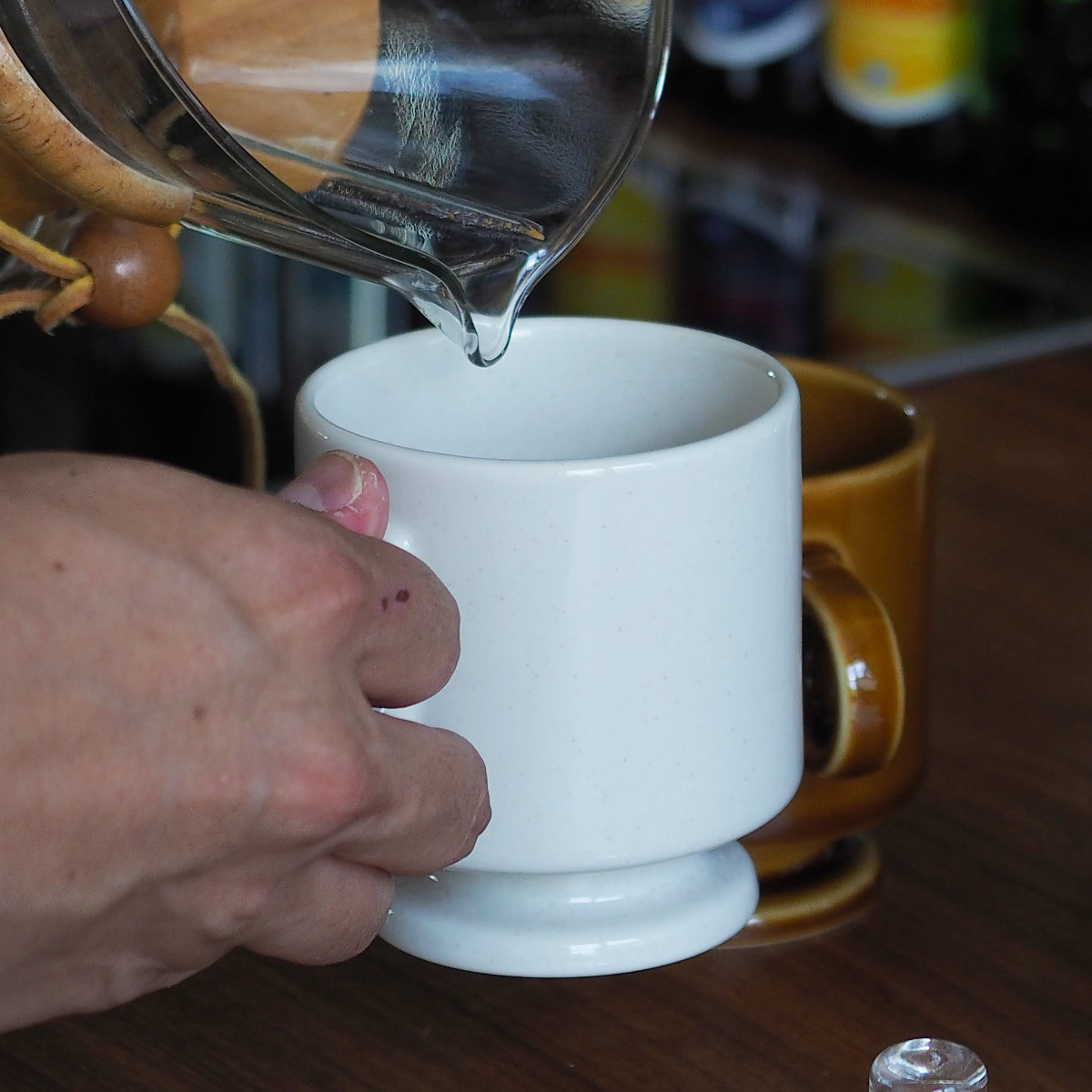 マグカップ 240ml Smith footed mug cup ( 磁器 電子レンジ対応 食洗機対応 日本製 コップ マグ マグコップ カップ 食器 おしゃれ かわいい シンプル レトロ ) 【ネイビー】 ネイビー