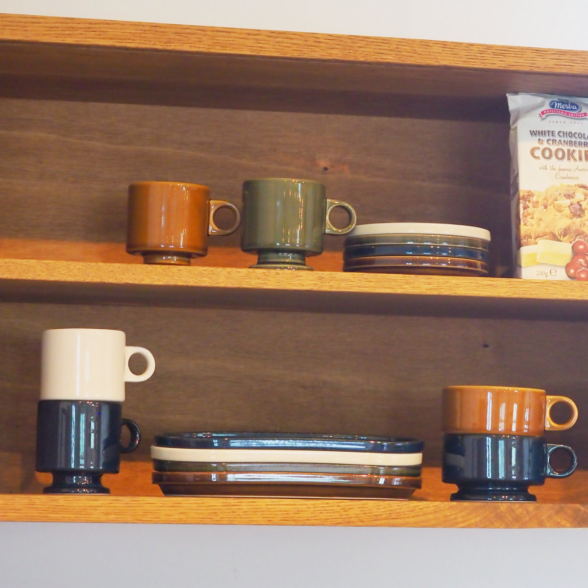 マグカップ 240ml Smith footed mug cup ( 磁器 電子レンジ対応 食洗機対応 日本製 コップ マグ マグコップ カップ 食器 おしゃれ かわいい シンプル レトロ ) 【ネイビー】 ネイビー