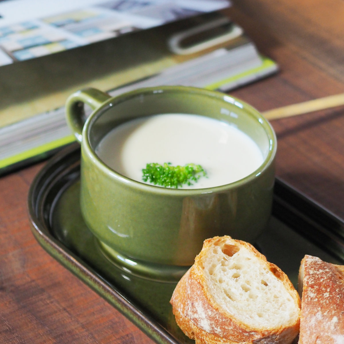 スープマグ 260ml Smith footed soupmug ( 電子レンジ対応 食洗機対応 日本製 マグ マグカップ 器 ボウル 鉢 コップ おしゃれ かわいい シンプル レトロ ) 【ブラウン】 ブラウン