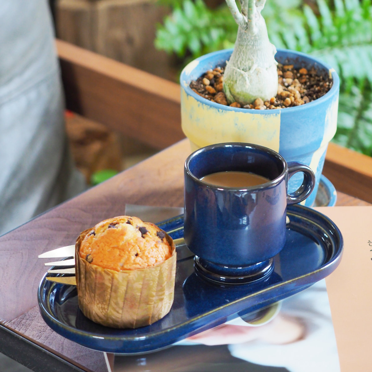 プレート Smith oval plate ( 25.5cm 電子レンジ対応 食洗機対応 日本製 磁器 オーバル 皿 お皿 食器 おしゃれ かわいい シンプル レトロ クラシック カフェ風 ) 【ブラウン】 ブラウン