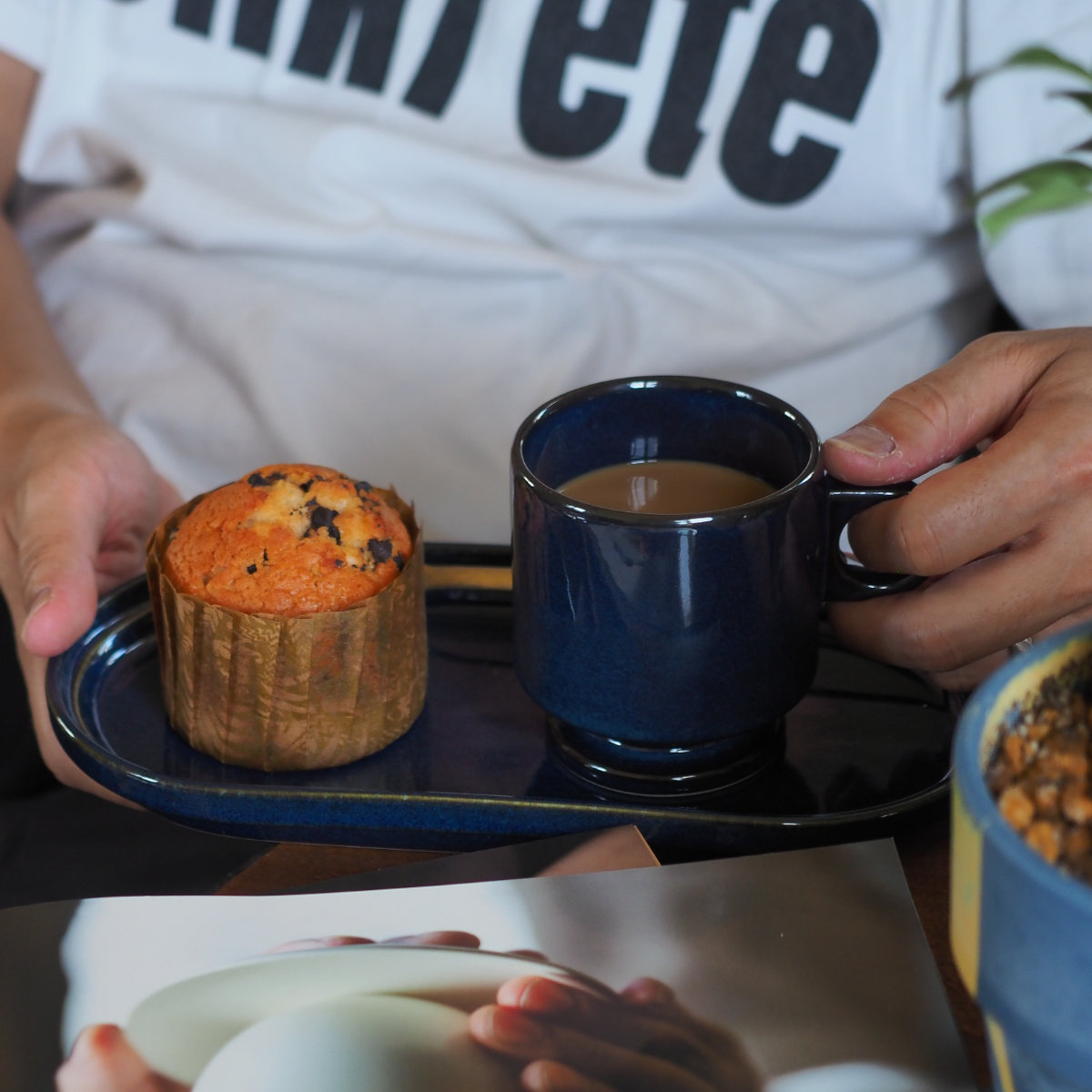 プレート Smith oval plate ( 25.5cm 電子レンジ対応 食洗機対応 日本製 磁器 オーバル 皿 お皿 食器 おしゃれ かわいい シンプル レトロ クラシック カフェ風 ) 【ブラウン】 ブラウン