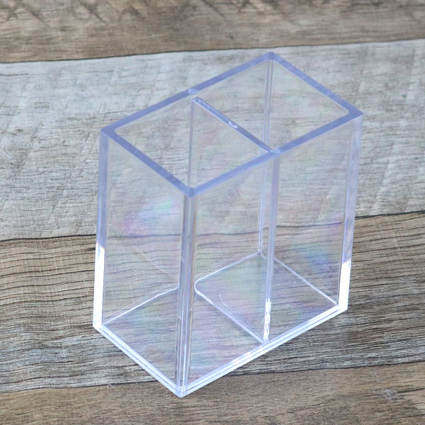 ペンスタンド クリア 2分割 プラスチック 透明 収納 ペン立て デスコシリーズ ( 鉛筆立て 文房具 ステーショナリー 日本製 ステーショナリースタンド 卓上 デスク 机上 鉛筆 ペン スタンド 仕切り付き )