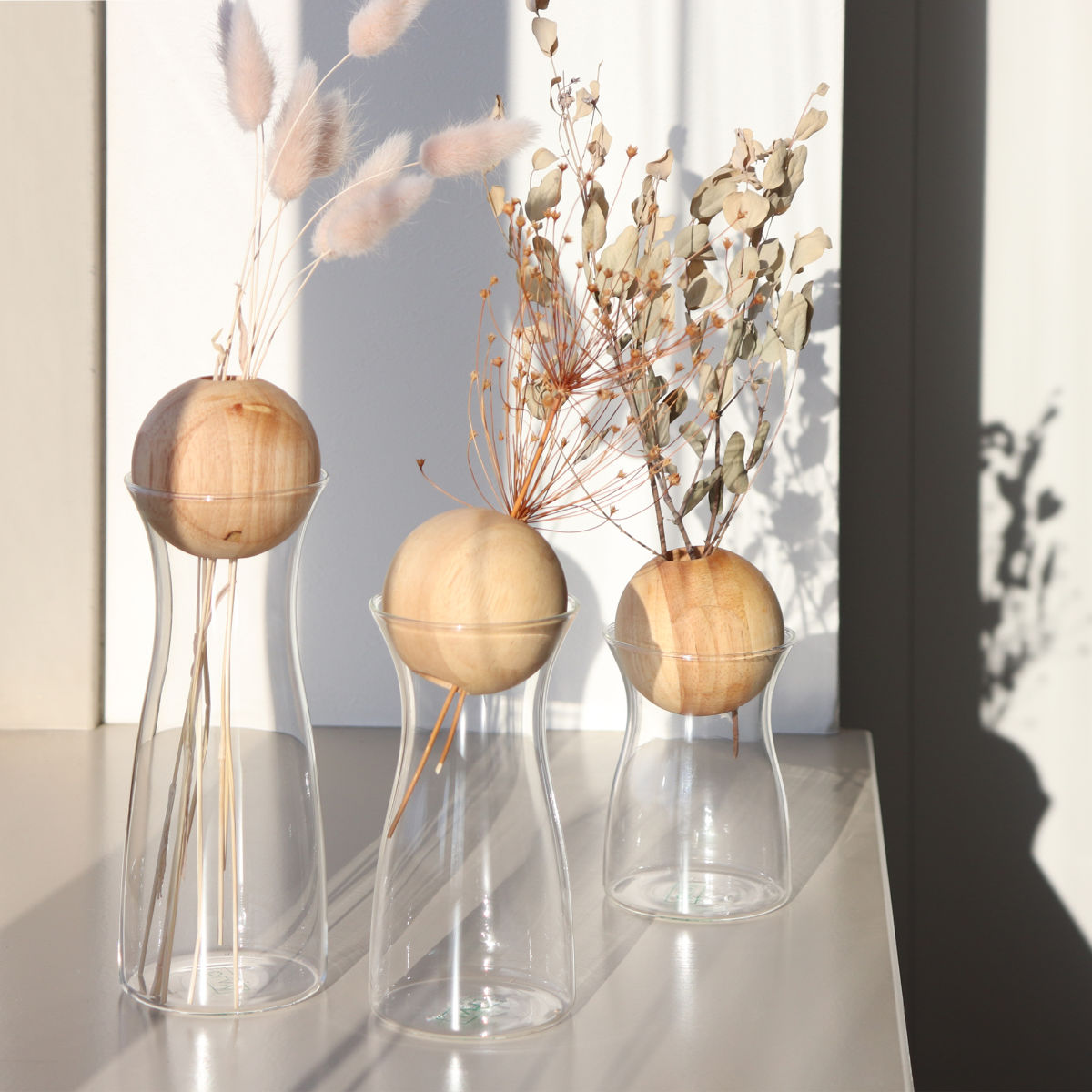 花瓶 visco ビスコ 直径7×高さ13cm S フラワーベース ( 花ビン 花びん 花器 ベース ガラスベース フラワー 花 飾る 一輪挿し 花入れ ガラス ガラス製 ハンドメイド 手作り クリア 透明 細口 天然木 木製 )