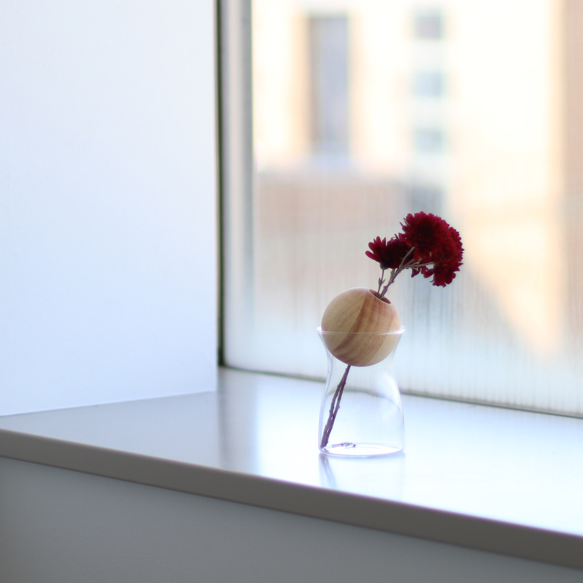 花瓶 visco ビスコ 直径7×高さ13cm S フラワーベース ( 花ビン 花びん 花器 ベース ガラスベース フラワー 花 飾る 一輪挿し 花入れ ガラス ガラス製 ハンドメイド 手作り クリア 透明 細口 天然木 木製 )