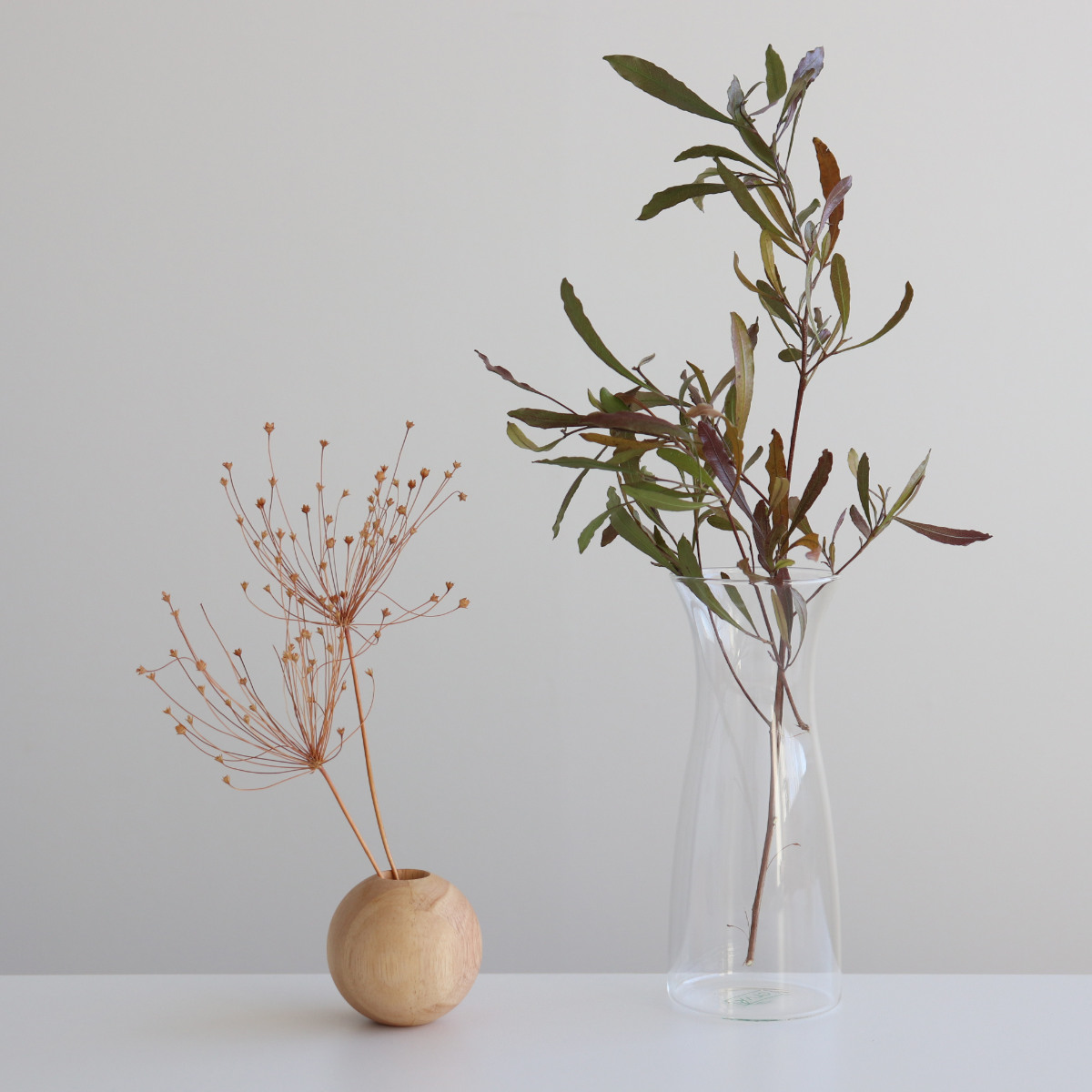 花瓶 visco ビスコ 直径7×高さ21cm L フラワーベース ( 花ビン 花びん 花器 ベース ガラスベース フラワー 花 飾る 一輪挿し 花入れ ガラス ガラス製 ハンドメイド 手作り クリア 透明 細口 天然木 木製 )