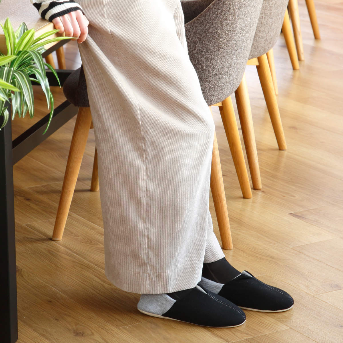 防災スリッパ L 足まもりっぱ 洗える ( 防災 ルームシューズ ルームスリッパ かかと付き スリッパ 踏み抜き防止 折り畳み 25~27cm メンズ バブーシュ 前詰まり 無地 男性 震災 災害 非常時 携帯 防災グッズ 静音 おしゃれ )