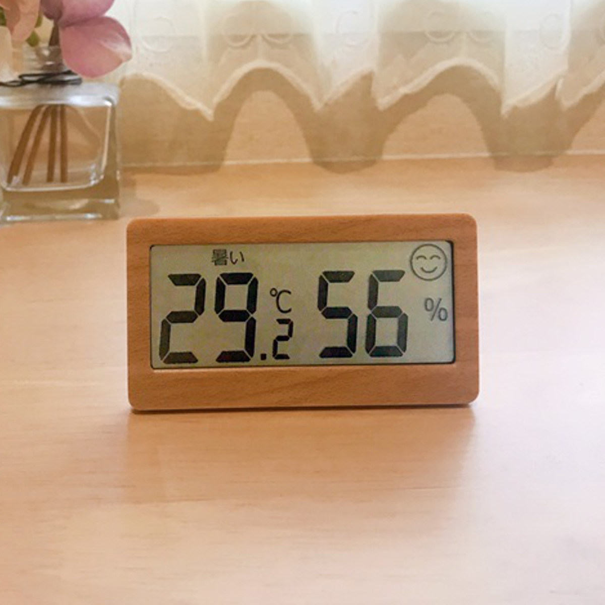 デジタル温湿度計 木目調 （ 温湿度計 電池式 デジタル 壁掛け マグネット 置き掛け兼用 プラスチック製 温度 湿度 測定器 温度湿度計 赤ちゃん 乾燥 ウイルス 対策 ）