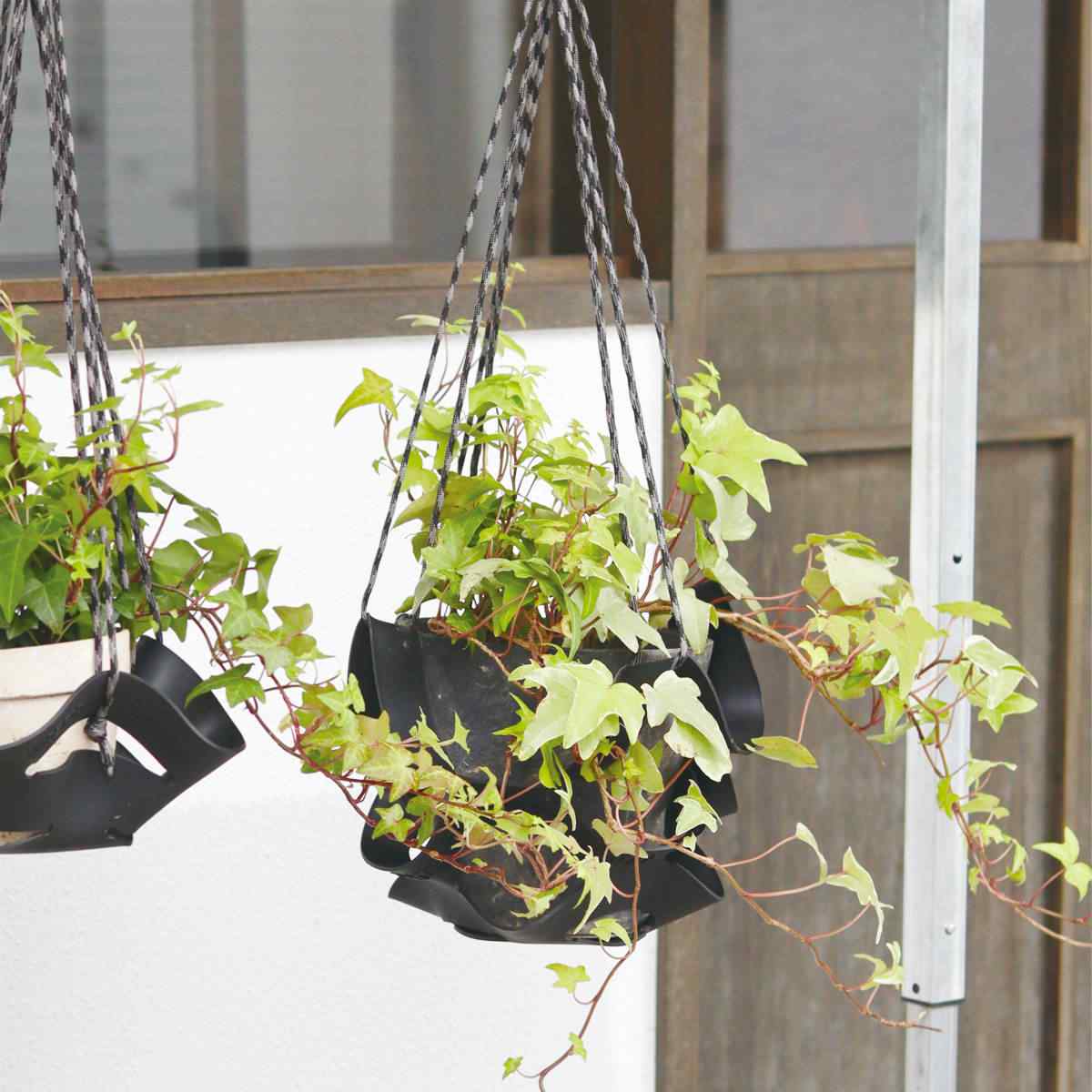 鉢カバー ラバー ポットハンガー L ( 鉢ポット バスケット 収納 プランターカバー ハンギングポット ラバー素材 プラントハンガー 4号 5号 Lサイズ クール ) 【ブラック】 ブラック