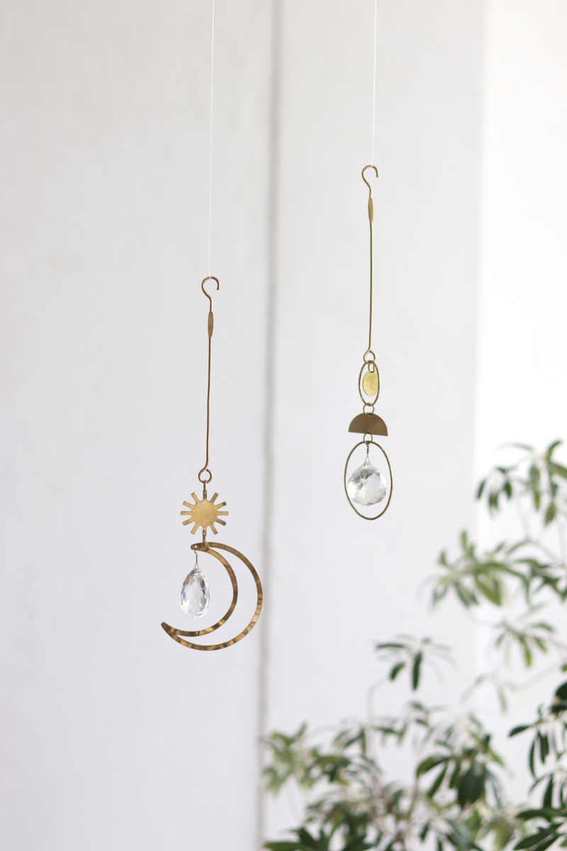 インブルーム ブラス&ガラス オーナメント 真鍮 ( サンキャッチャー 北欧 雑貨 ガラス おしゃれ キラキラ 吊下げ 赤ちゃん 窓辺 玄関 風水 癒し 飾り インテリア ダクトレール ) 【ラウンド】 ラウンド