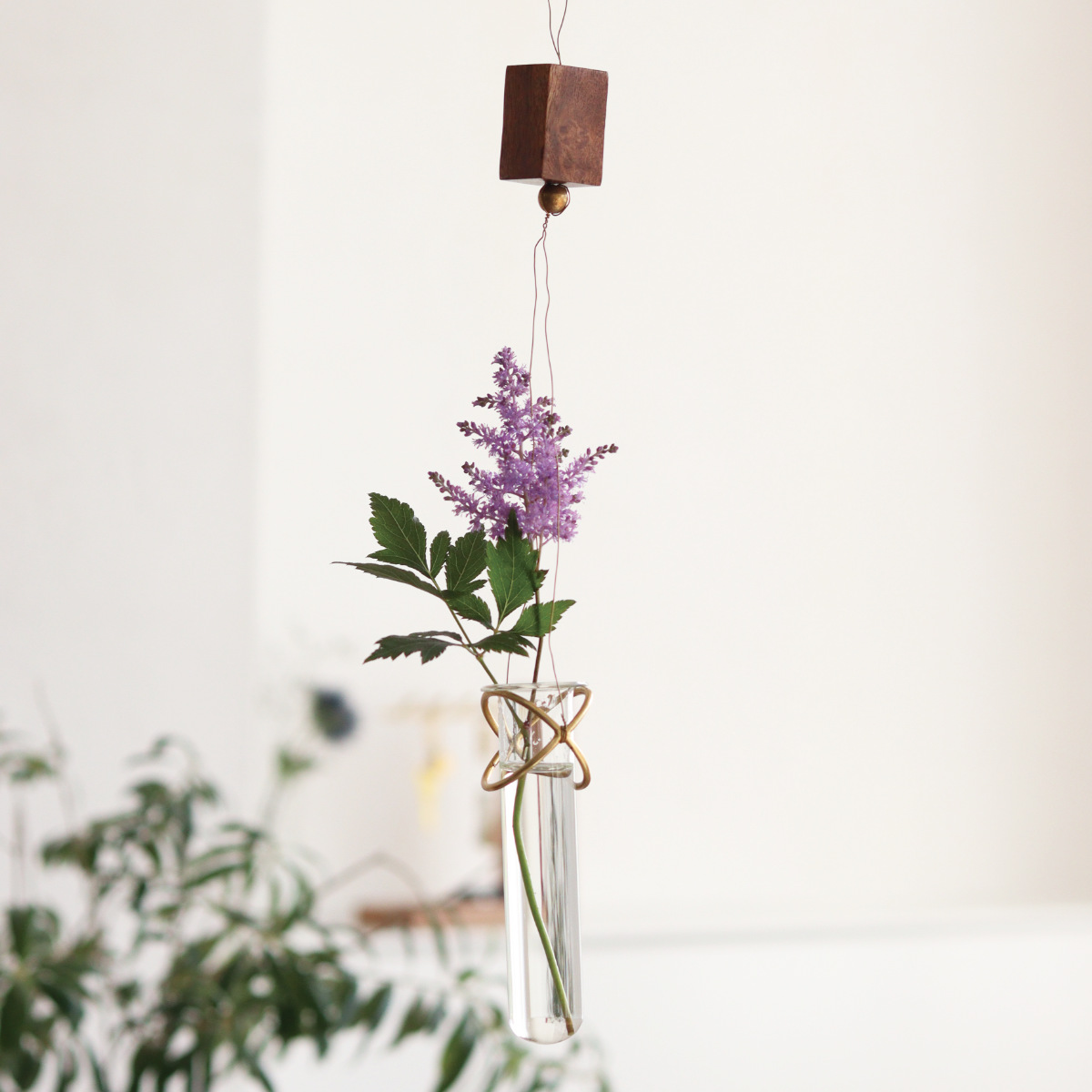 花瓶 アルテン ハンギングフラワーベース ( フラワーベース 花びん 花器 ベース 一輪挿し 花 飾る 手作り つり下げ 吊り下げ つりさげ 室内 植物 ガラス 真鍮 ハンギング ハンギングオーナメント アカシア 天然木 )
