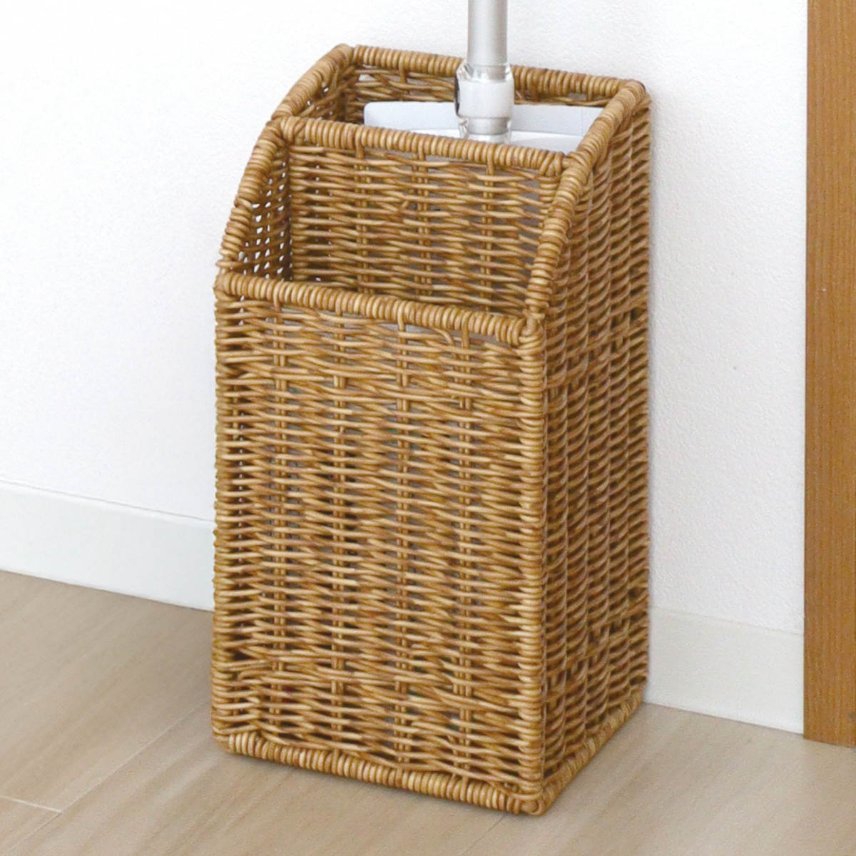 フローリングワイパー スタンド 収納 ユティルナイール ( フロアワイパー フロアワイパー収納 ラタン調 籠調 水に強い 床掃除 掃除用品 掃除グッズ 日用品 ナチュラル おしゃれ )