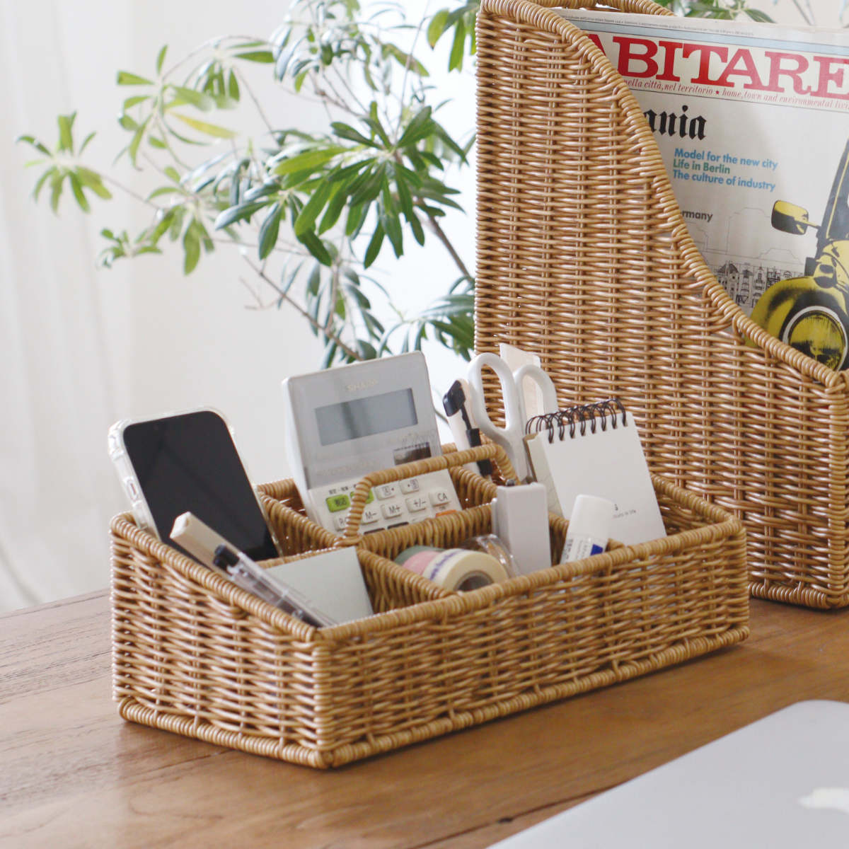 収納ボックス ユティルナイール ハンドルボックス 持ち手付き 洗える ( かご 収納 カゴ ラタン風 水洗い 収納かご 小物収納 幅32×奥行15×高さ10cm 天然素材風 リビング収納 デスク整理 卓上 持ち運び 丸洗い )