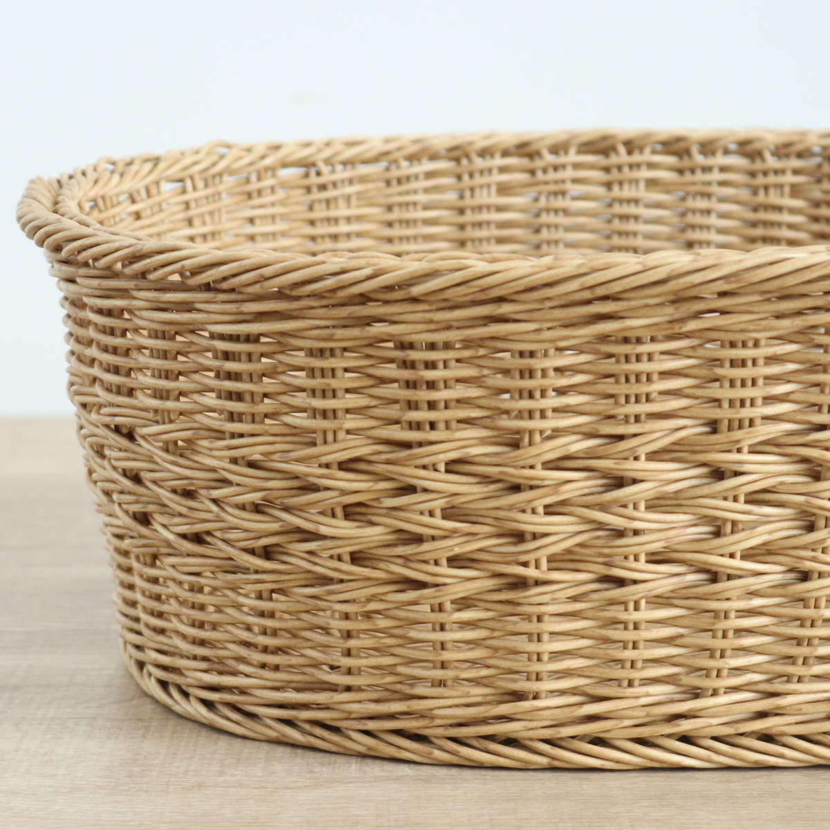 バスケット ユティルナイール かご オーバル ( 幅47×奥行38×高さ16cm 洗える収納ボックス 水洗い カゴ 洗えるバスケット 収納 天然素材風 小物収納 収納かご 収納ケース お手入れ簡単 軽量 柔軟性 しなやか ささくれない )